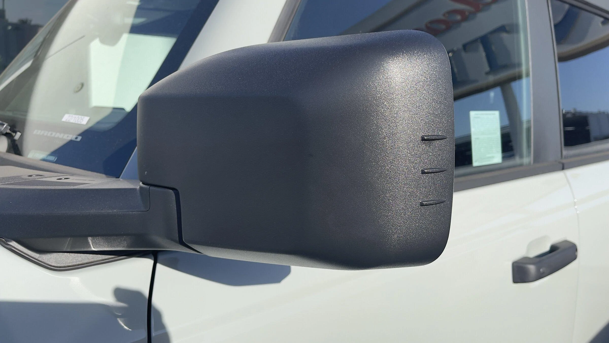 Ford Bronco Side view mirrors whistle IMG_9861