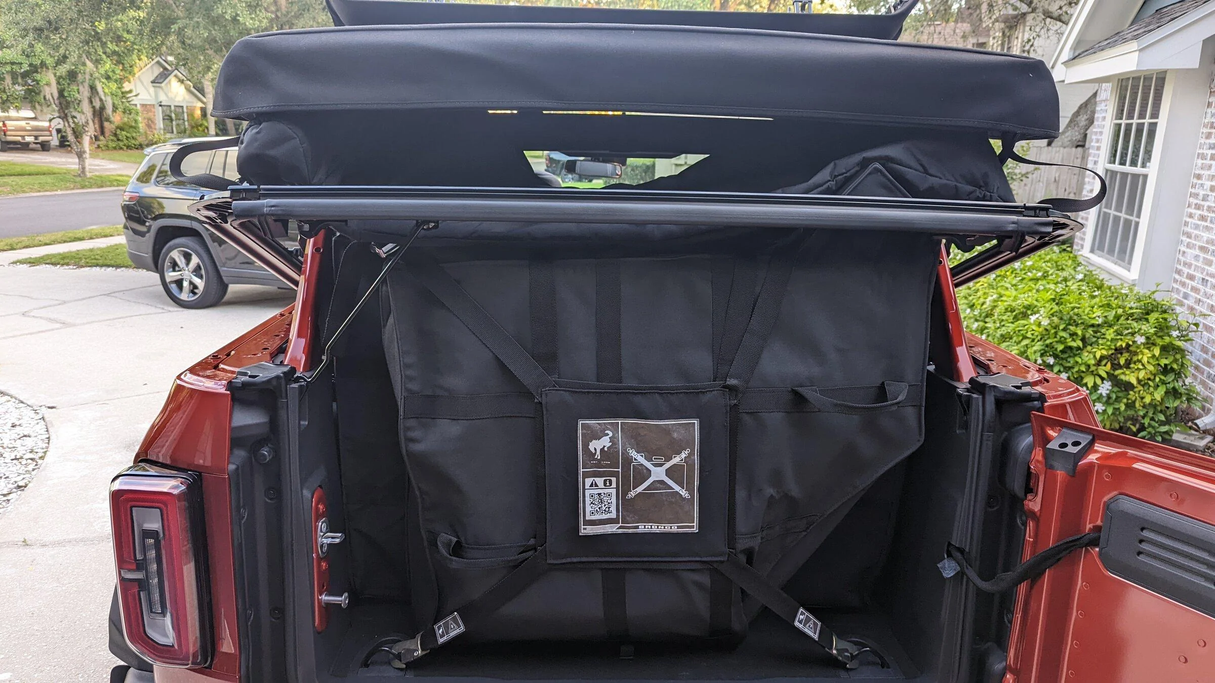 Ford Bronco On board door storage W/ Soft Top PXL_20220428_231130962