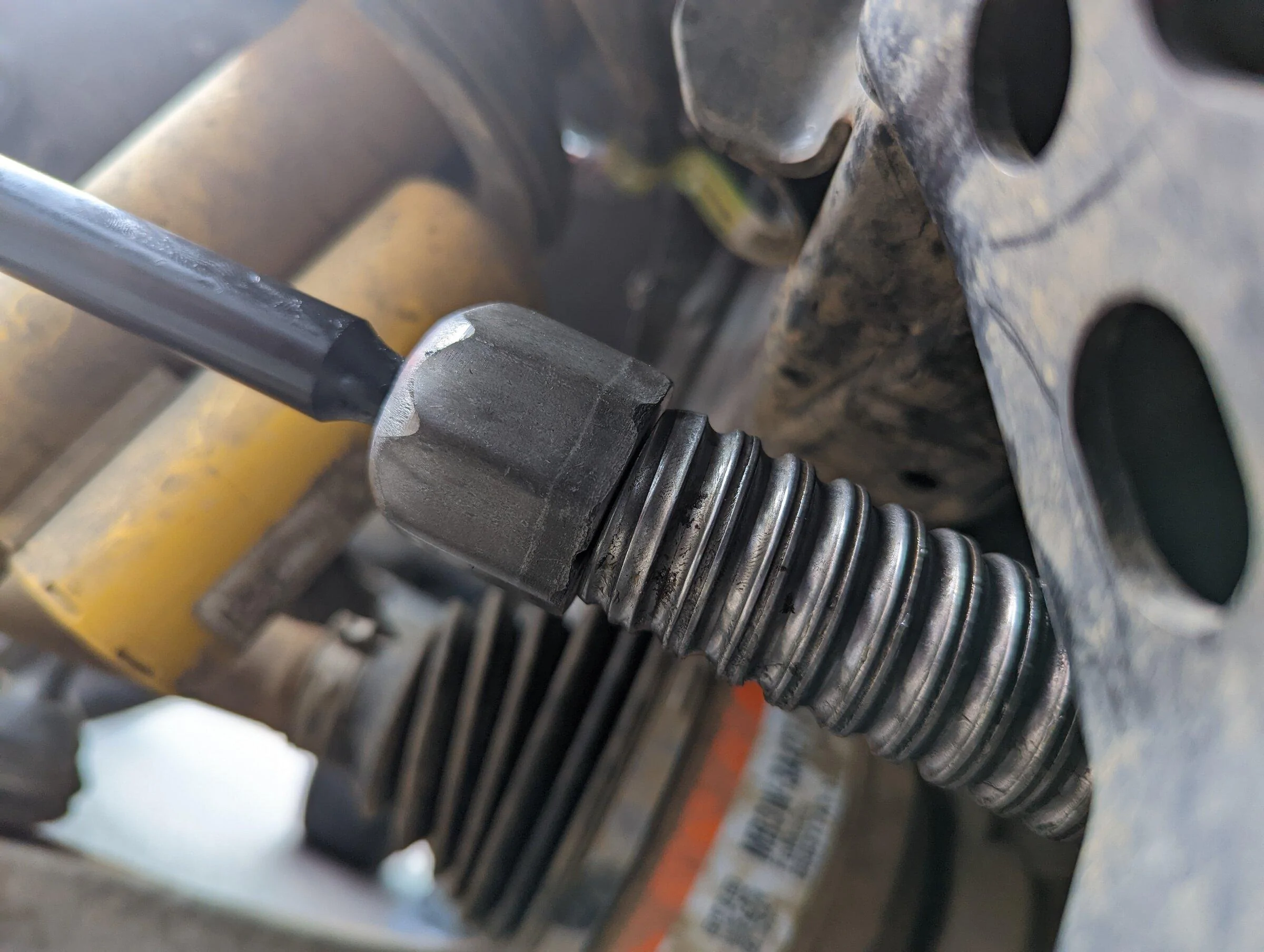 Ford Bronco Exploring off-the-shelf tie rod upgrades PXL_20220428_233441320