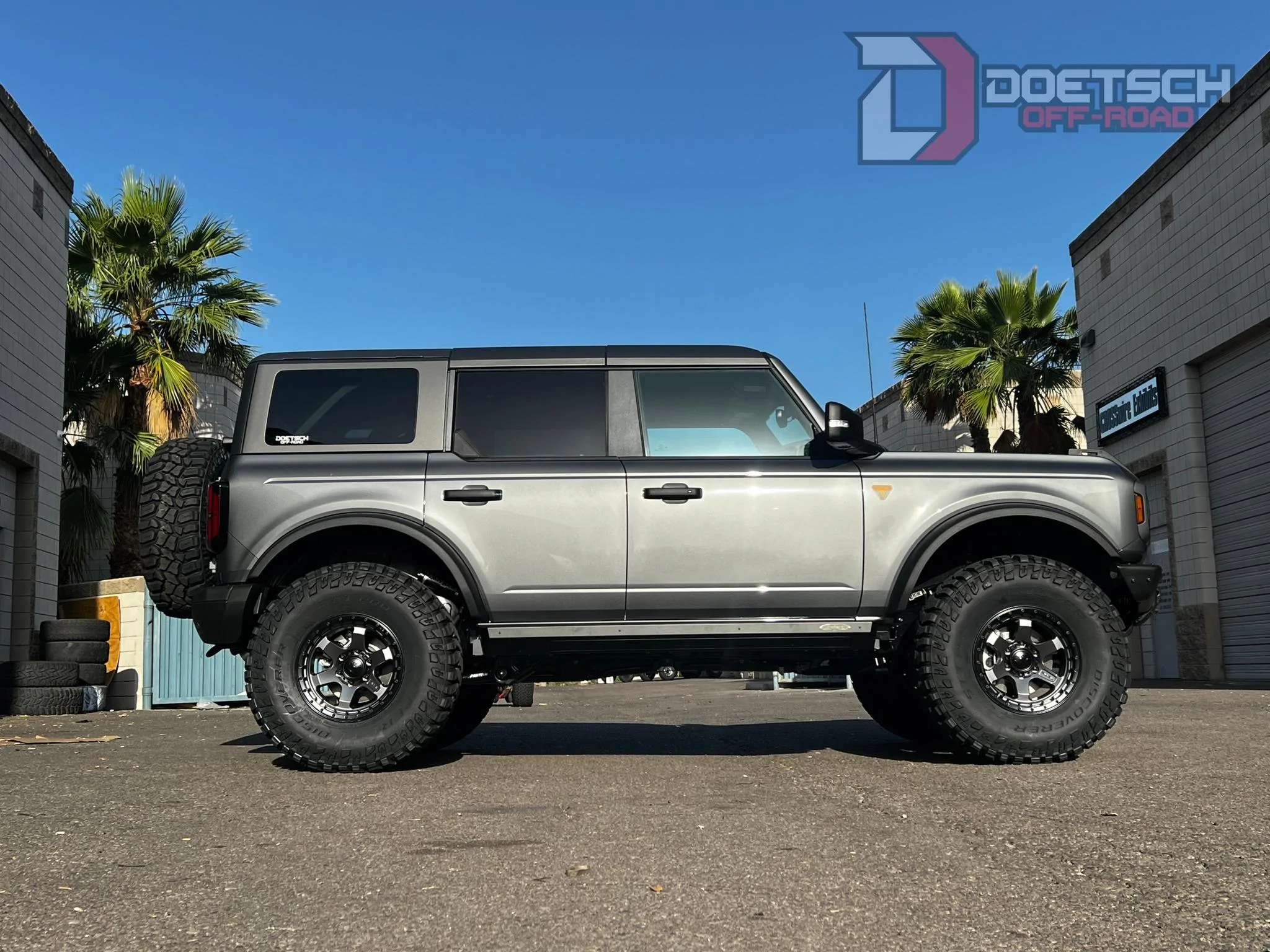 Ford Bronco Mikes Carbonized Fabtech & Fuel Badlands build on 37s 279488871_2332329983576654_3407065566390980795_n