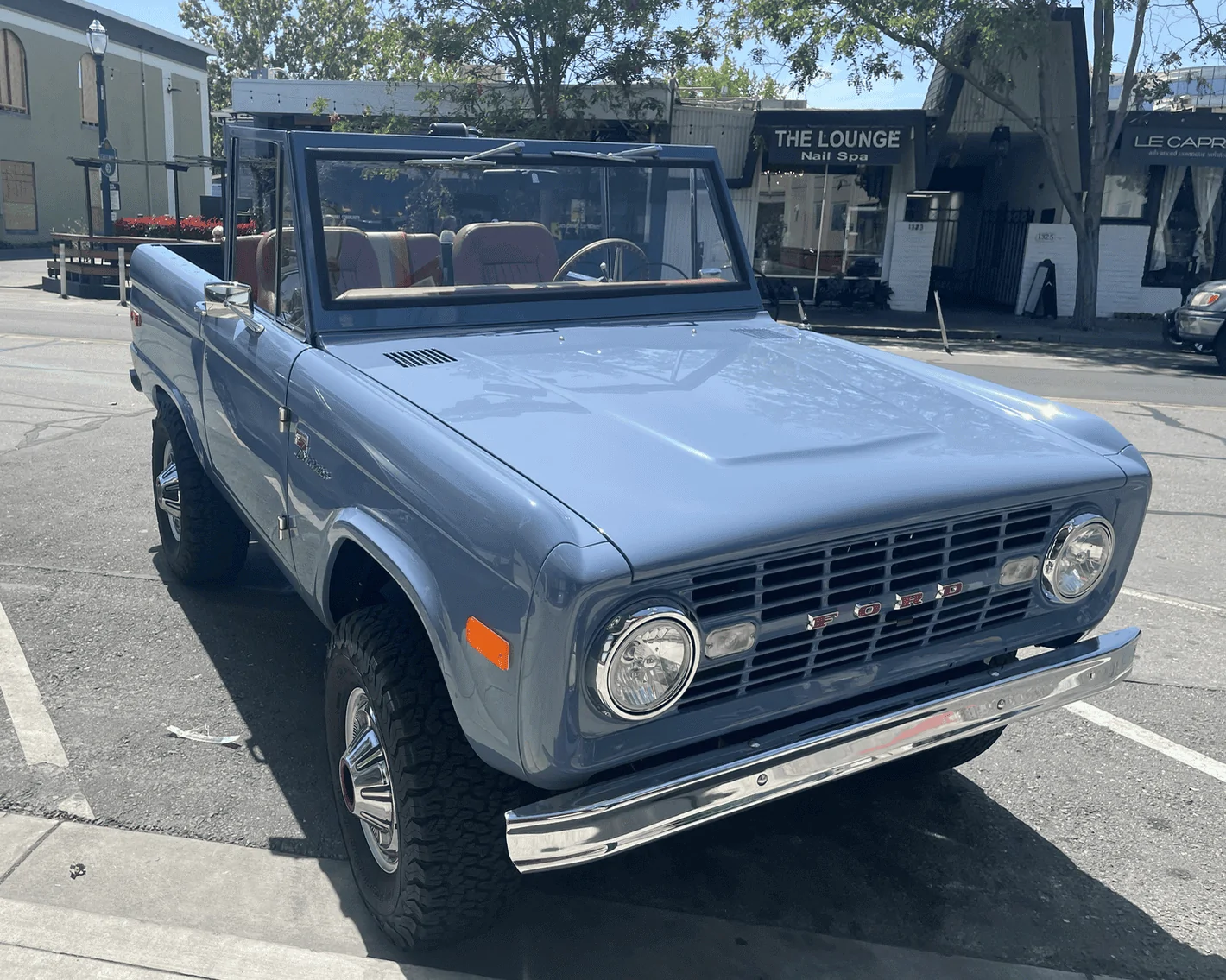 Ford Bronco a well kept ancestor Screen Shot 2022-04-29 at 4.02.27 PM