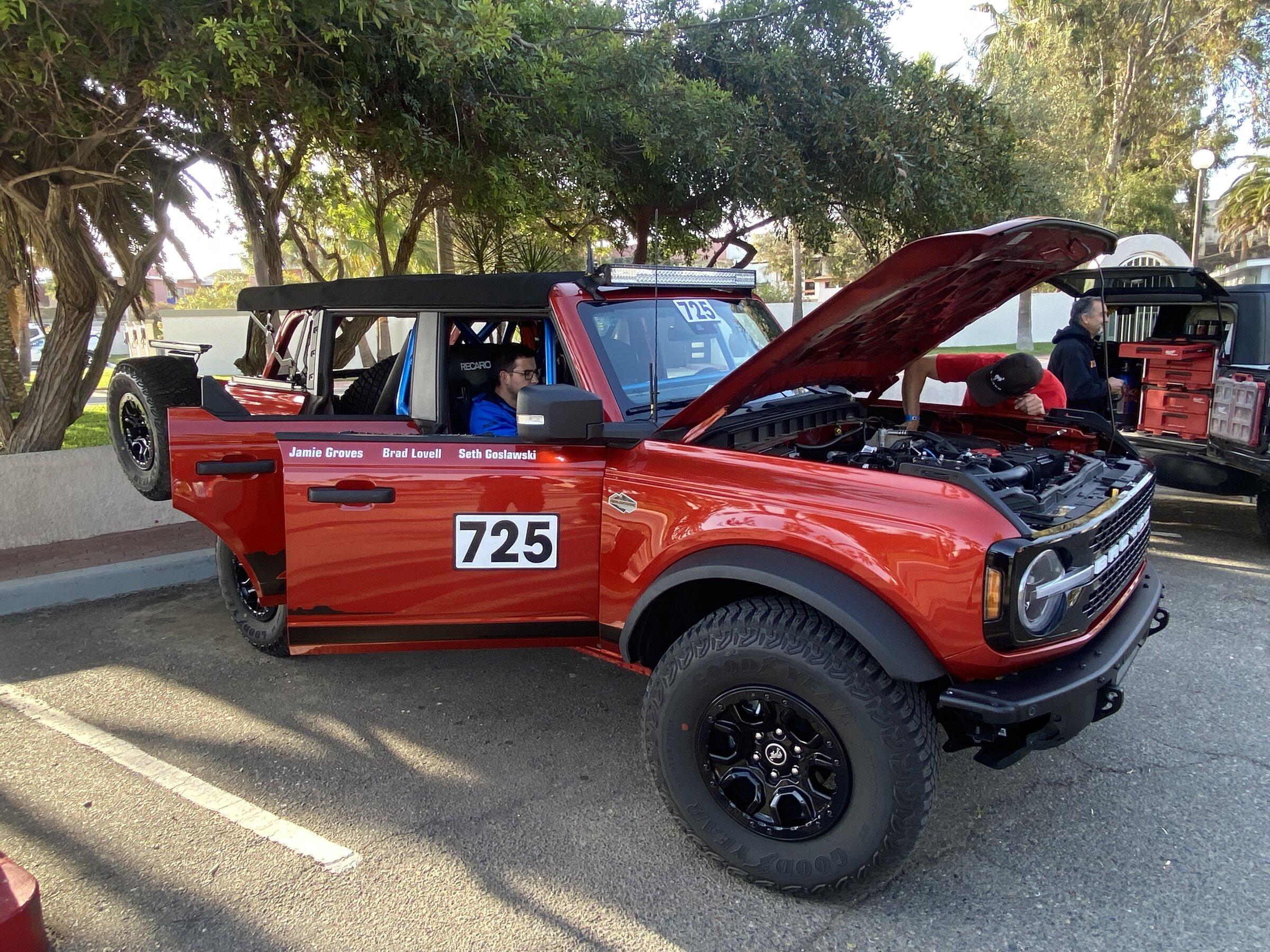 Ford Bronco 2022 NORRA Mexican 1000 -  Stock Bronco WildTrak #725 w/ Support From Custom Bronco Trailer! 800327CC-7755-4151-A16B-B6950C529C44