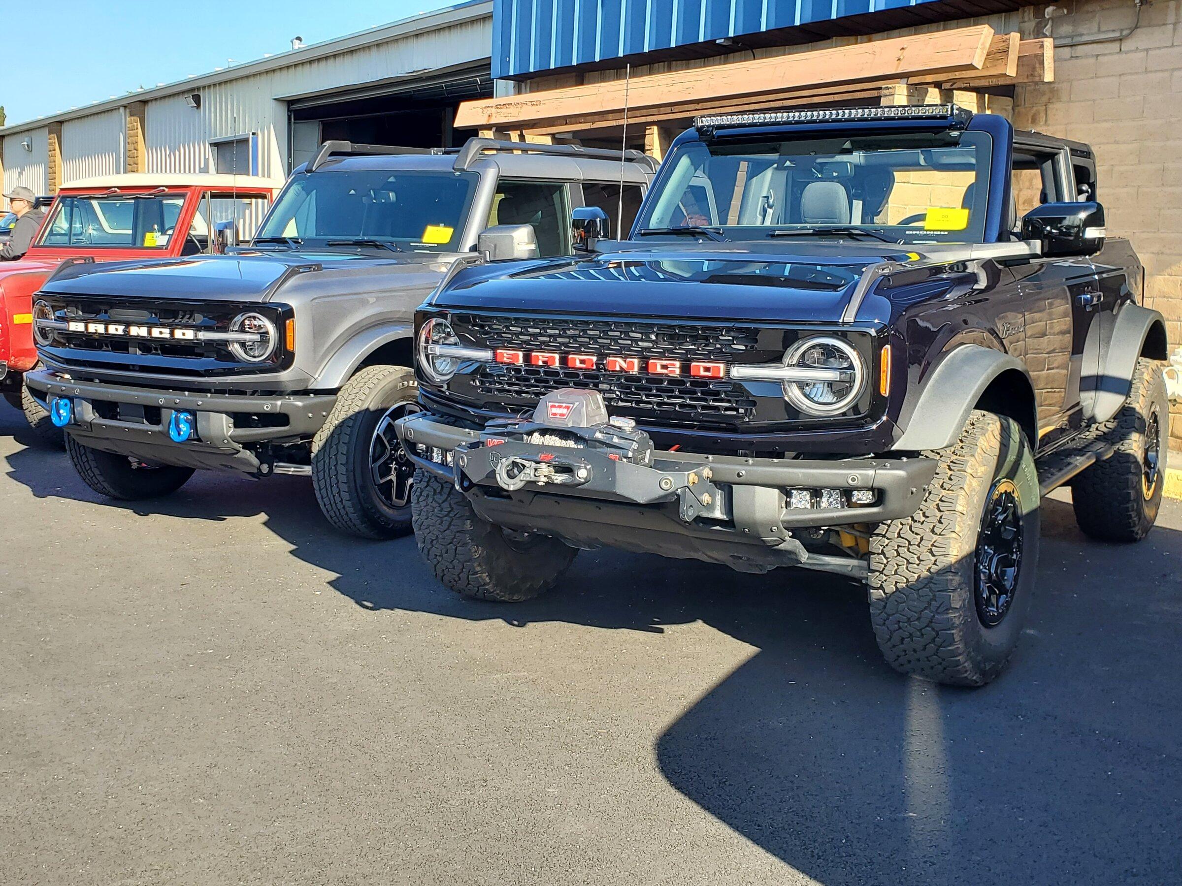 Ford Bronco Pics: Wild Horse Bronco Roundup Lodi CA 20220430_083916