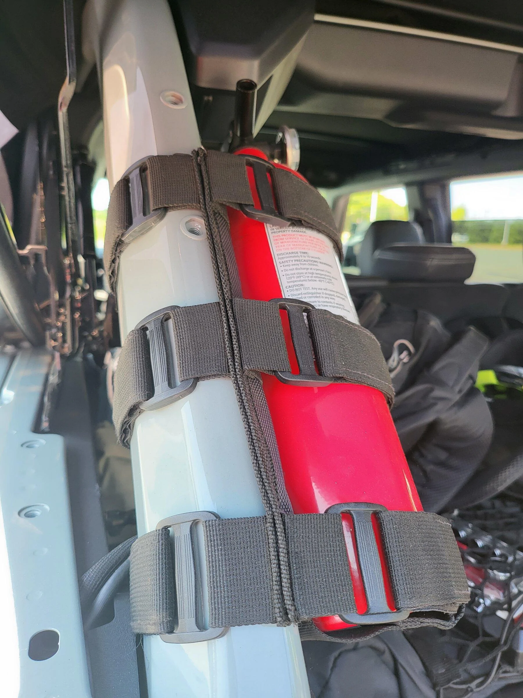 Ford Bronco Fire Extinguisher Mounted Pics - Post Em! 20220430_121440