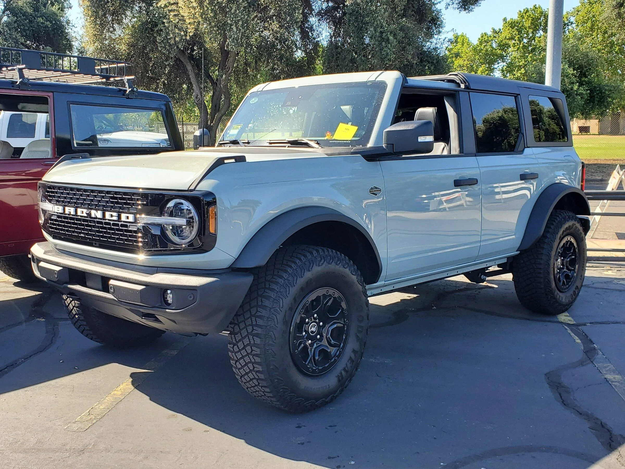 Ford Bronco Pics: Wild Horse Bronco Roundup Lodi CA 20220430_093733