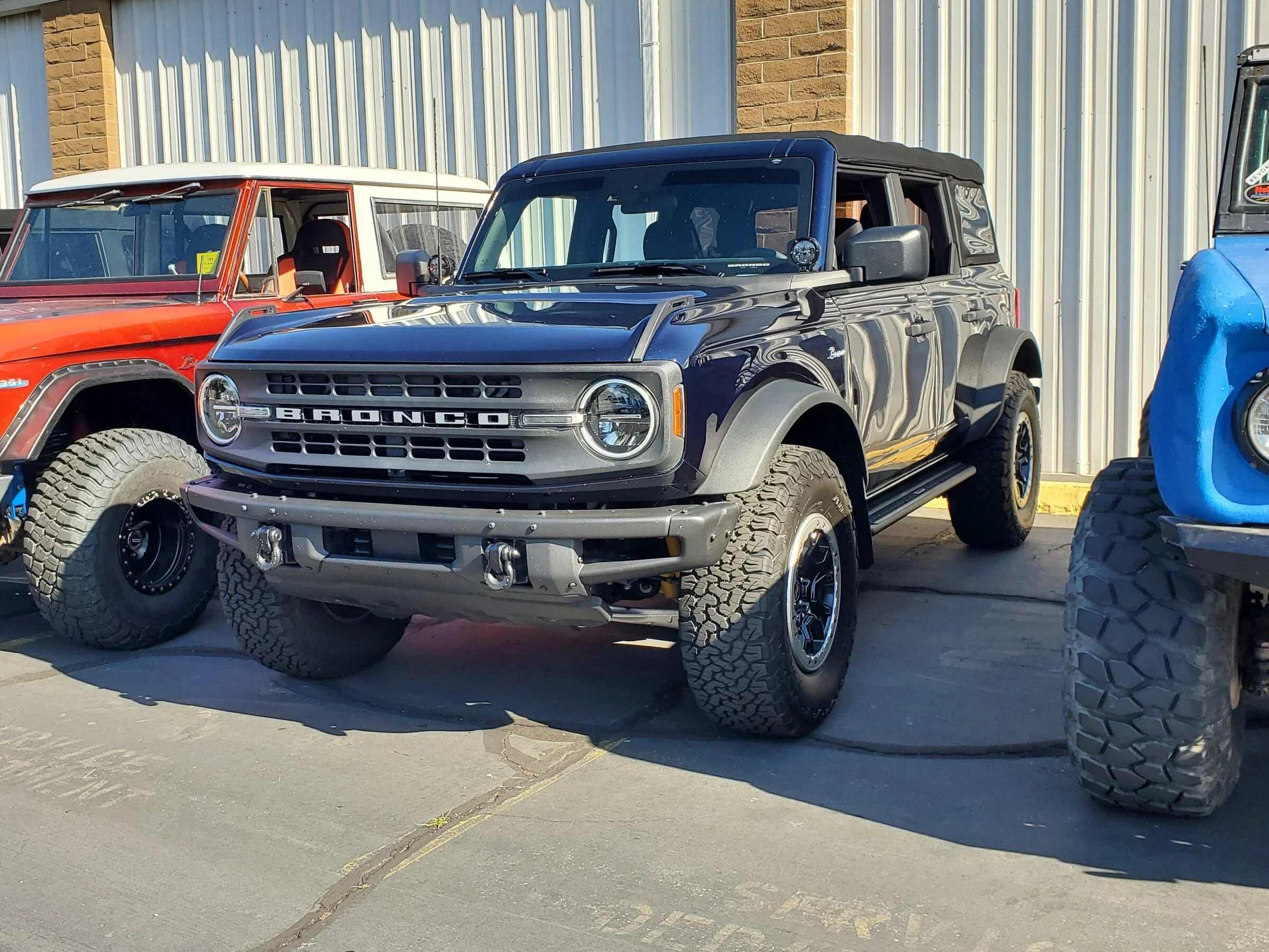 Ford Bronco Pics: Wild Horse Bronco Roundup Lodi CA 20220430_091831