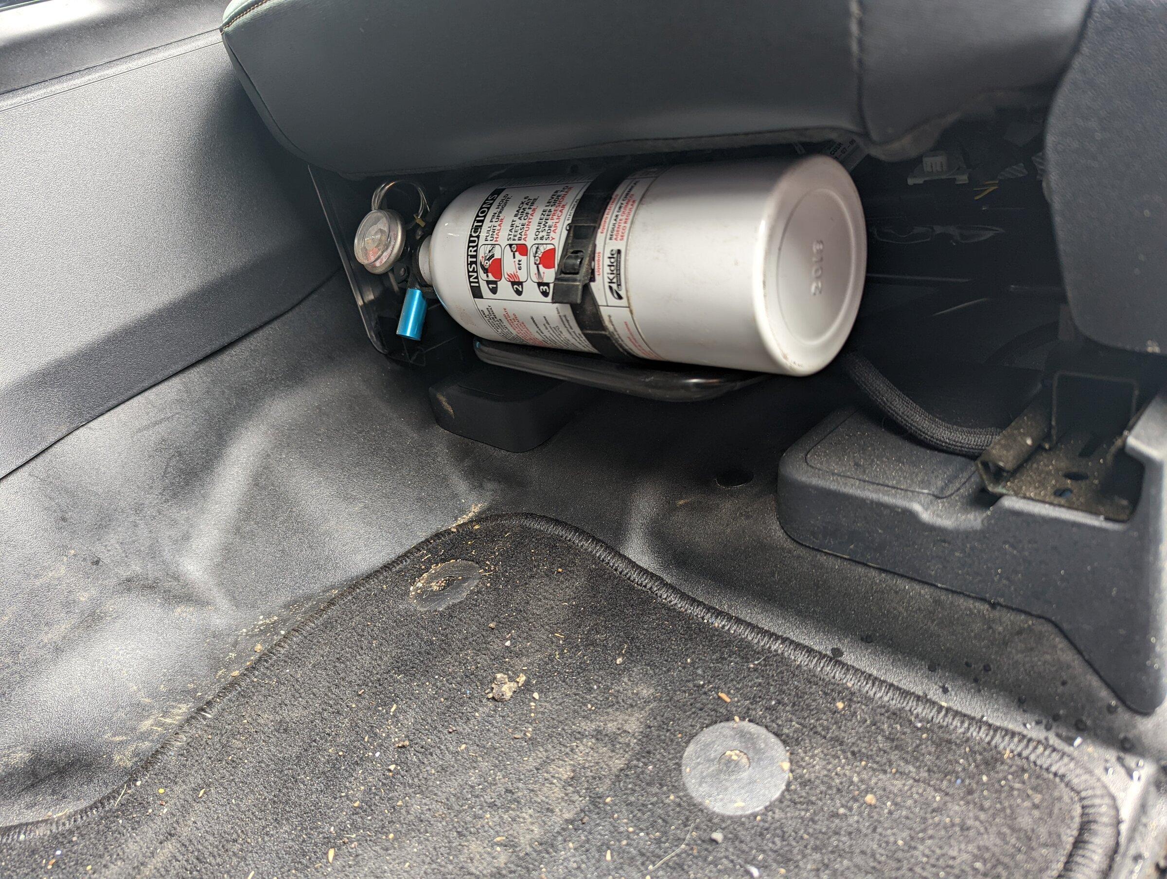 Ford Bronco Fire Extinguisher Mounted Pics - Post Em! PXL_20220430_221413738