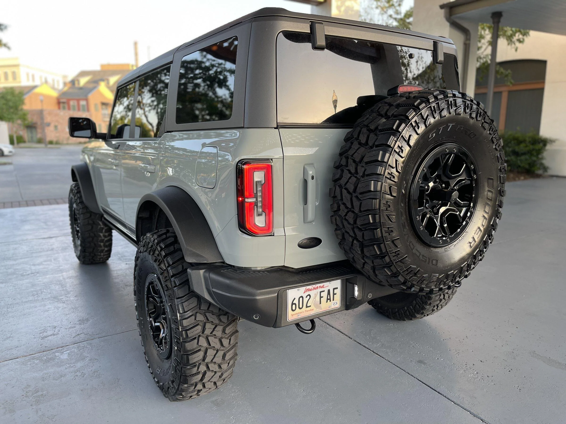 Ford Bronco 2021 First Edition 4 Door: Icon 3” lift on 37” STT Pros and 1.4” spacers! 513DEB5A-75AD-465F-BD38-895F2EB7D79C
