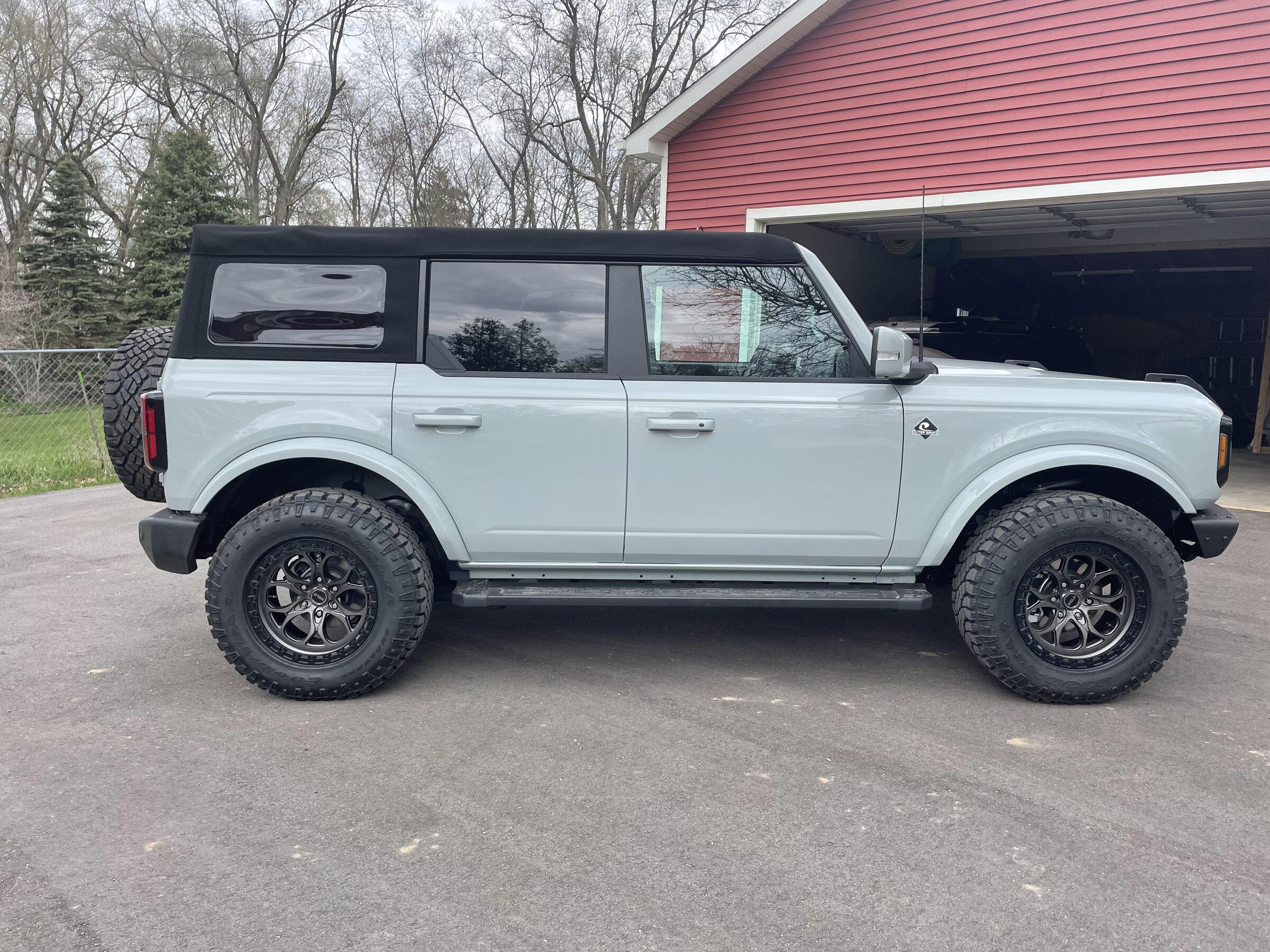 Ford Bronco 🛠 4/11/22 Build Week Group 260E09B1-DC6C-40EE-9D7A-2273C6C34B6C