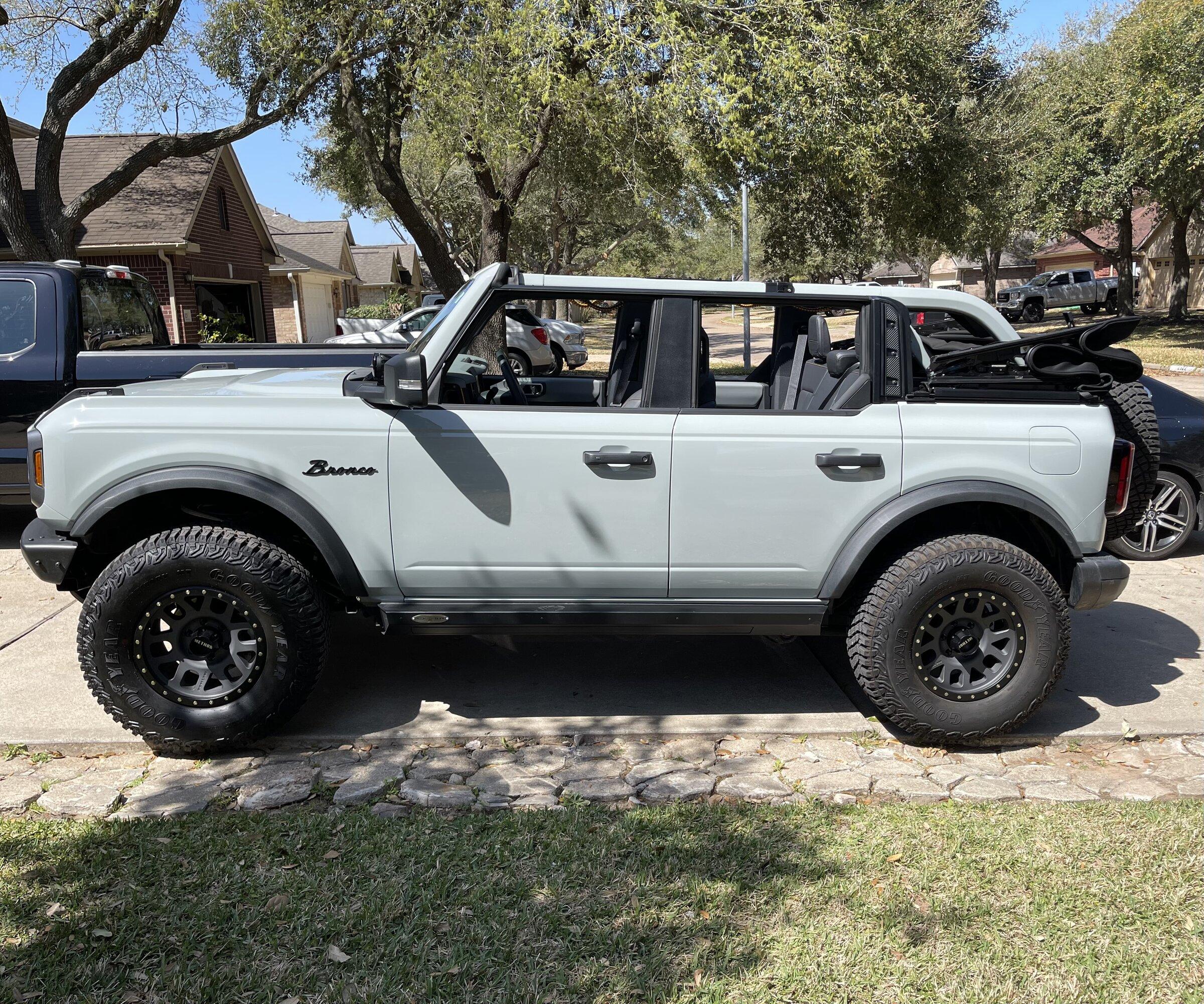 Ford Bronco Method Titanium Wheels 6BA99EA4-C127-40BE-A9FA-C6C473CCDDF3