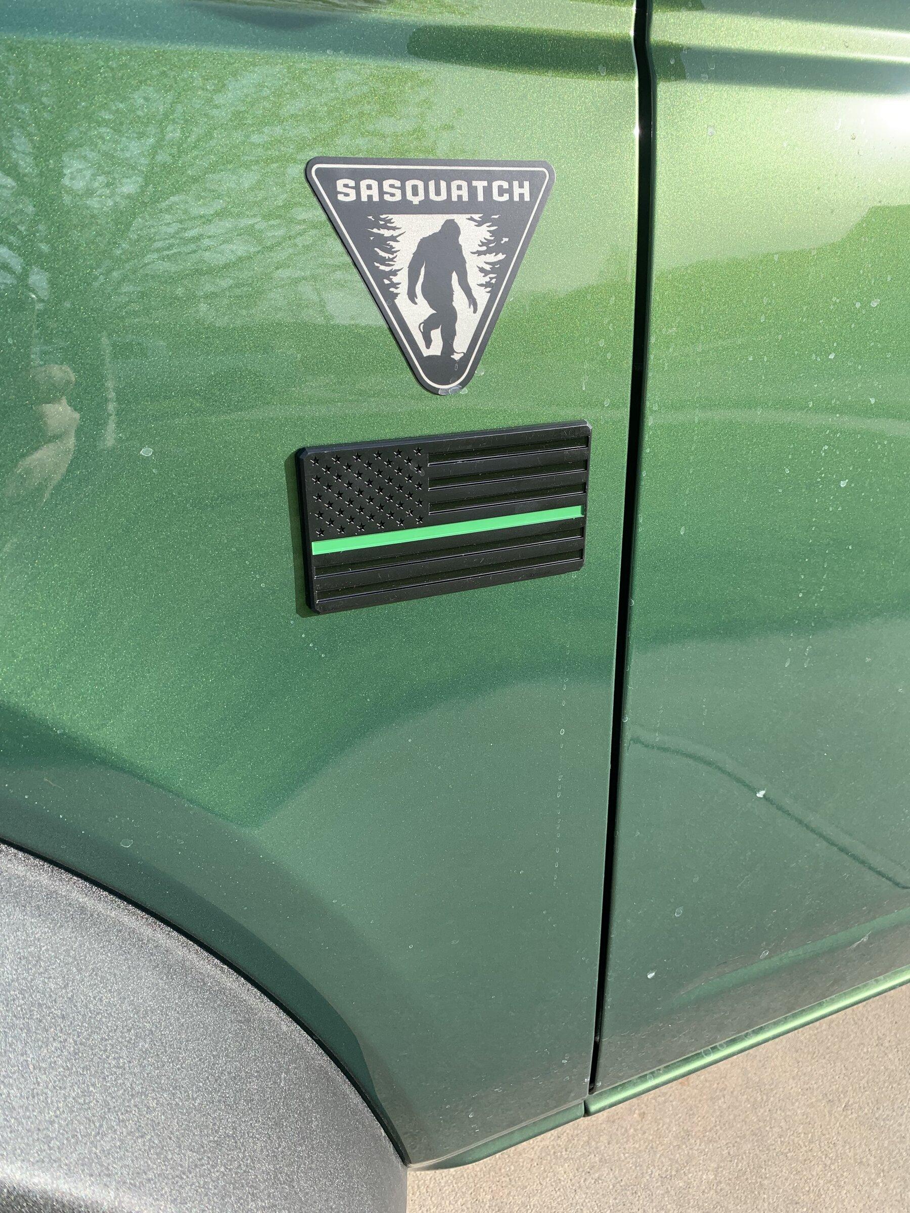 Ford Bronco ERUPTION GREEN Bronco Club 355E188B-549A-4478-B865-C9AC48CC8000