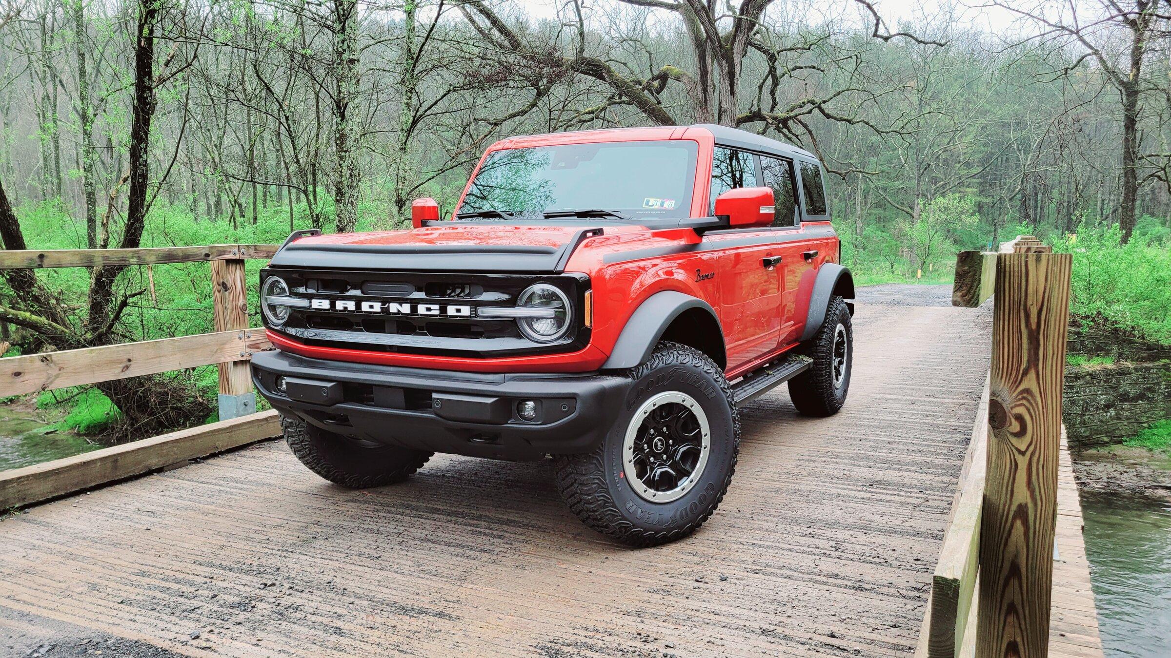 Ford Bronco HOT PEPPER RED Bronco Club 20220502_080239