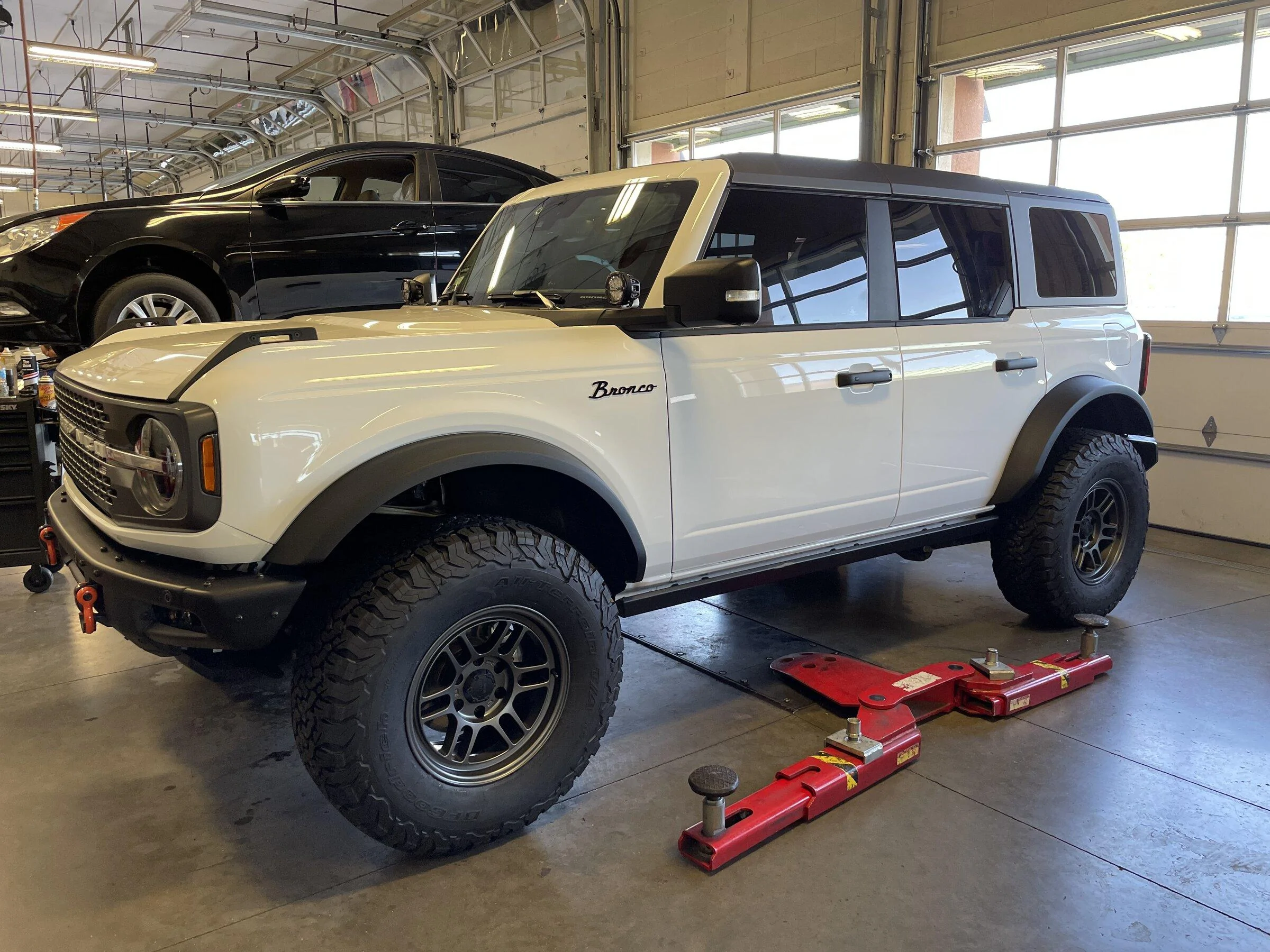 Ford Bronco Show us your installed wheel / tire upgrades here! (Pics) 67304694335--53F970C0-4689-4D11-9CA9-4D0BE67236D7