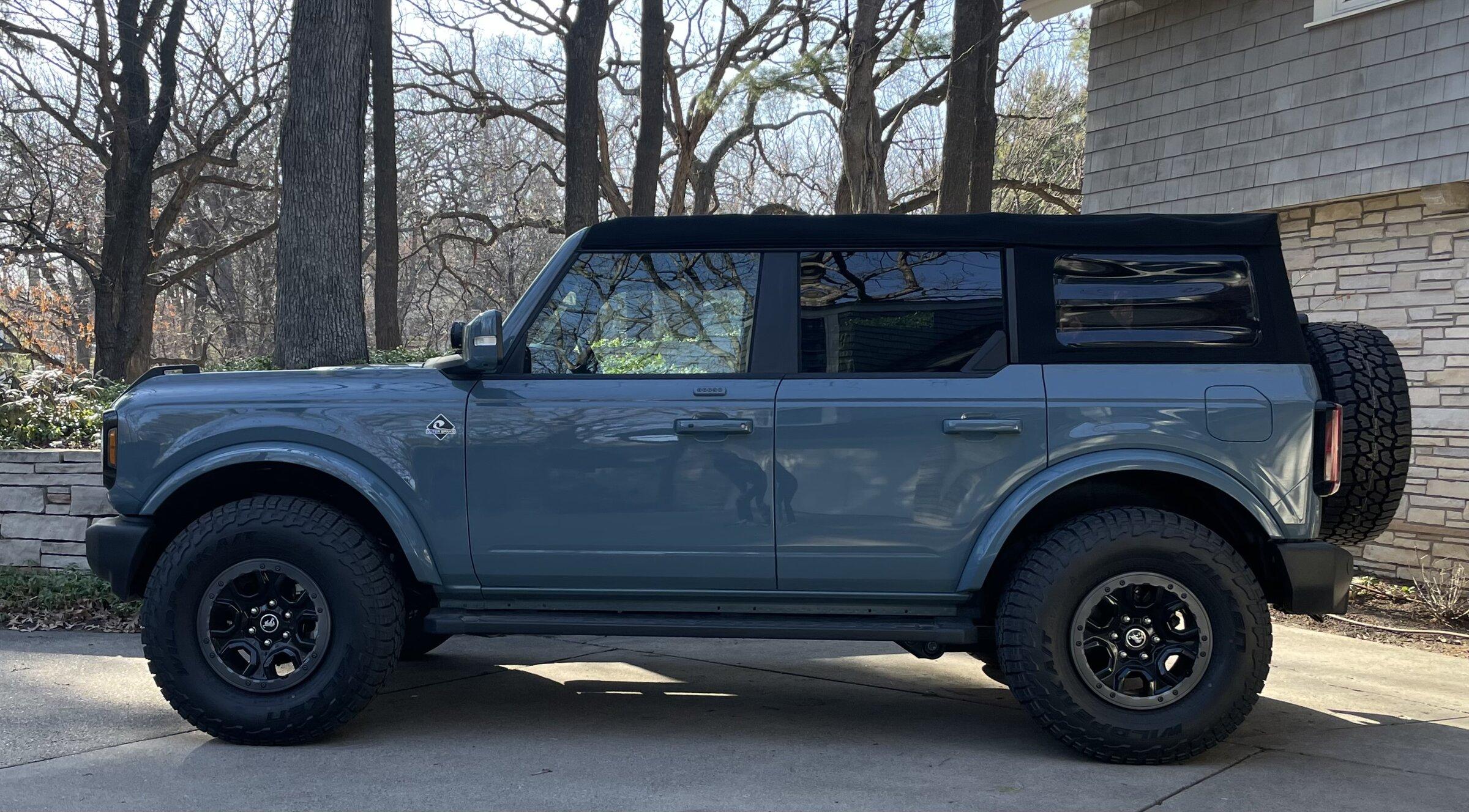 Ford Bronco Show us your installed wheel / tire upgrades here! (Pics) 040411CF-98E2-480B-996A-E0483A88C58A