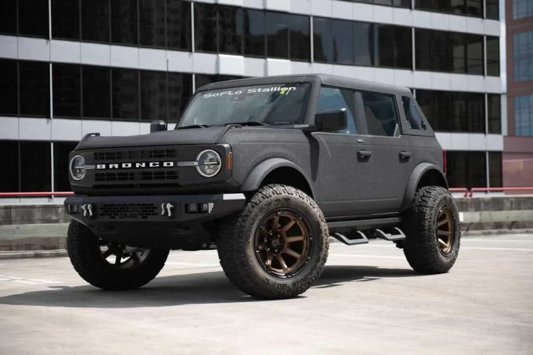 Ford Bronco Raiders' Brandon Bolden buys $150K tricked-out Ford Bronco! 9b63c1d8c7e94fd18f43fdf1e7386135_lg