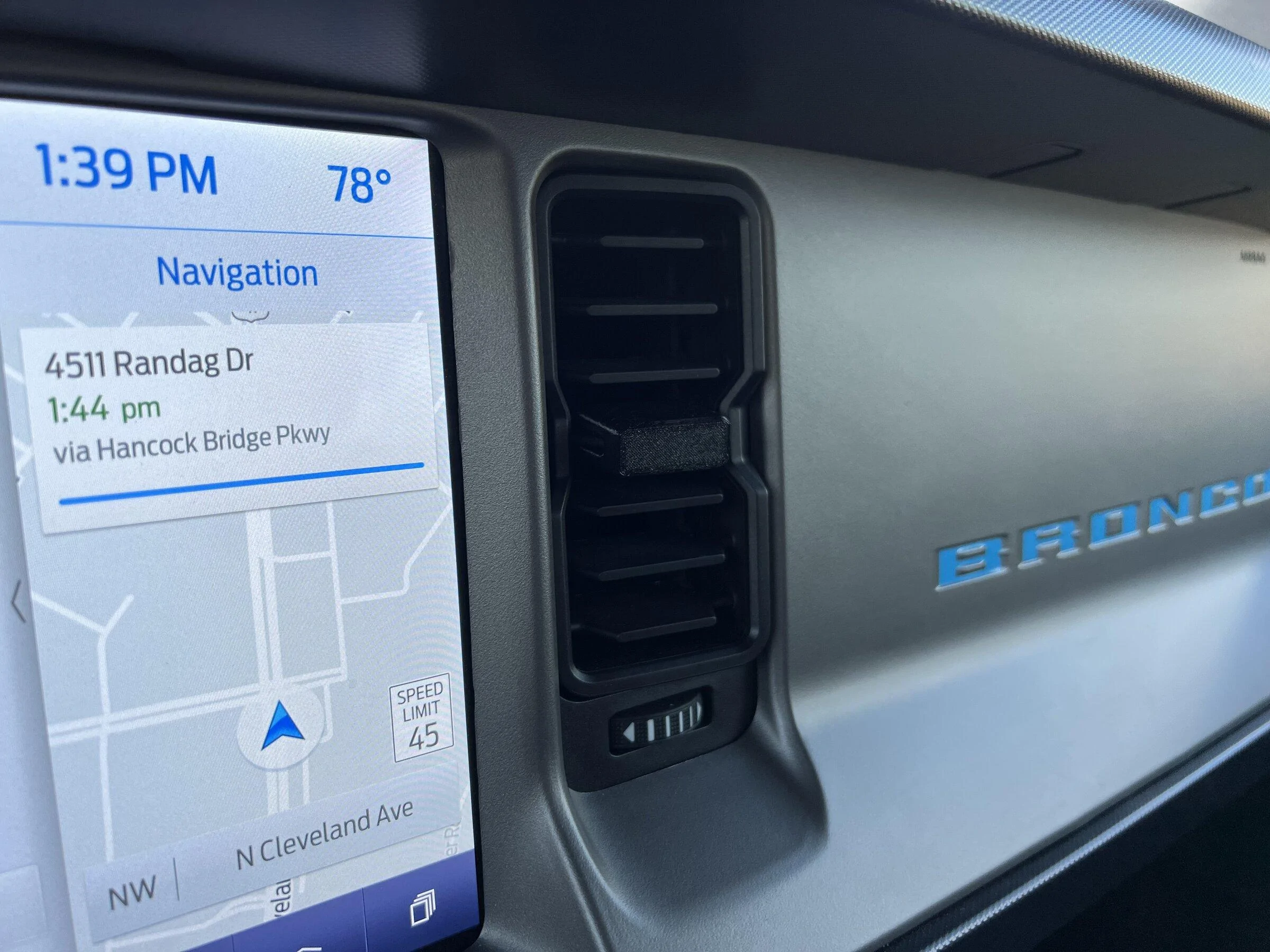 Ford Bronco Changing Interior Air Vents Tab Color? 06A4F40F-51E4-45F8-9879-A6720DA59F8D