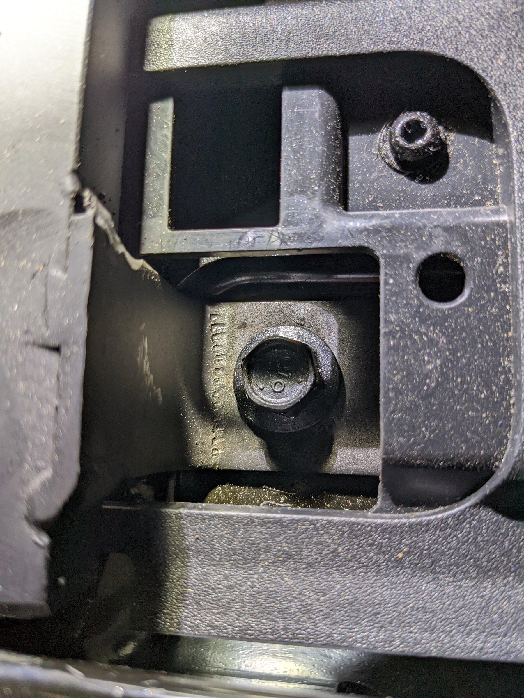 Ford Bronco Fire Extinguisher Mounted Pics - Post Em! PXL_20220504_231943870.MP