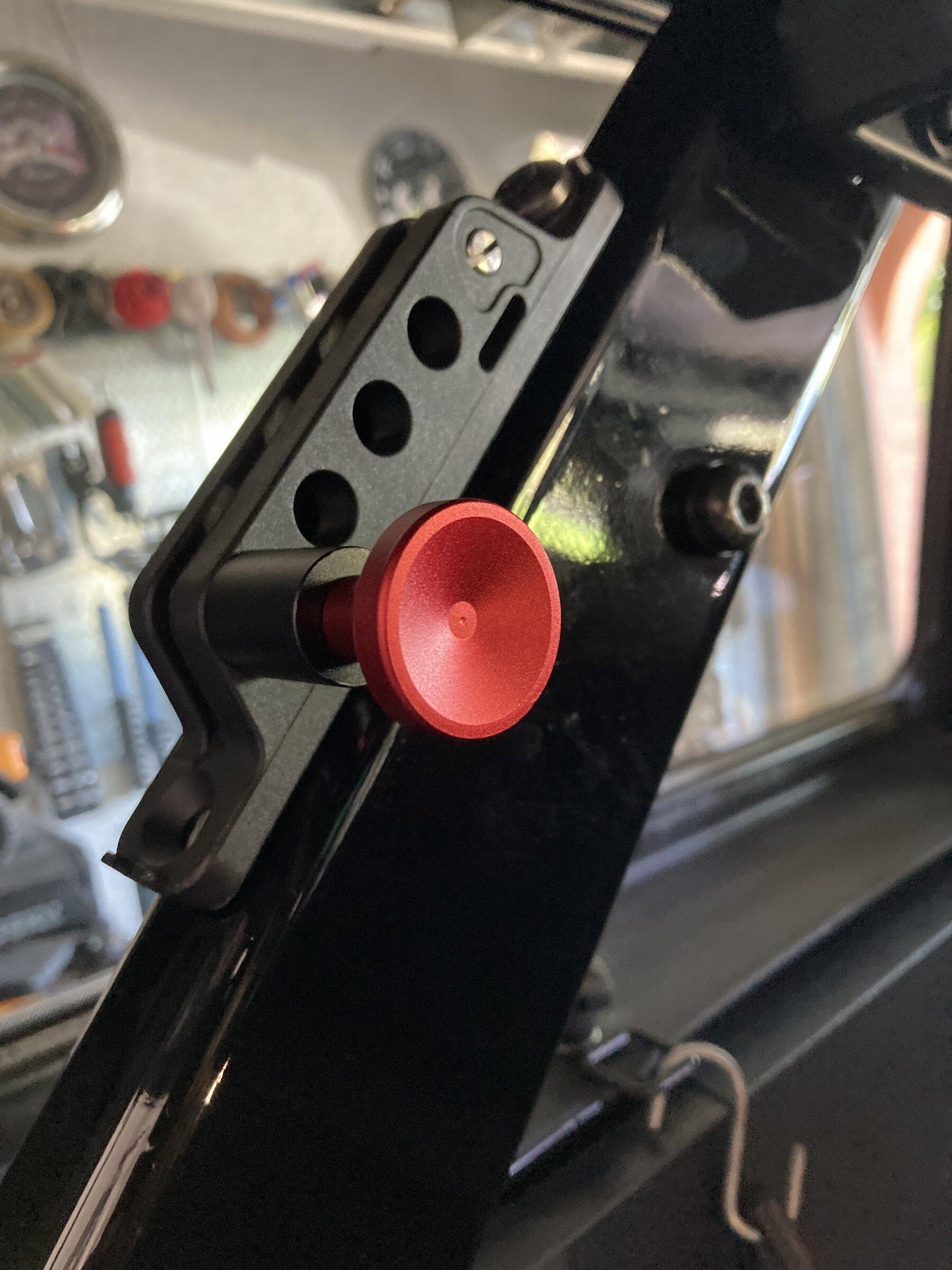 Ford Bronco Fire Extinguisher Mounted Pics - Post Em! 07EB03D4-05D4-4D4B-96C3-5A46A7ED02E6