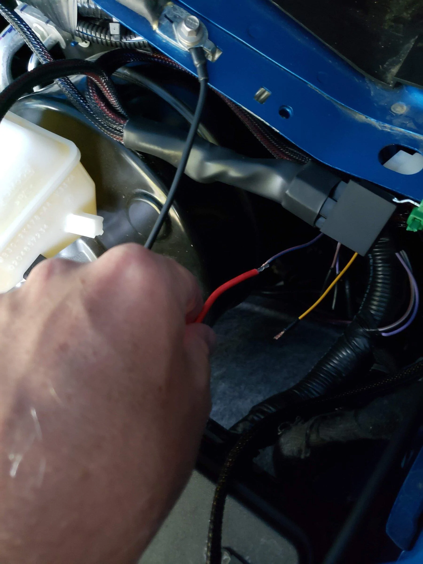 Ford Bronco Diode Dynamics SS3 backlights Install Main to Aux5