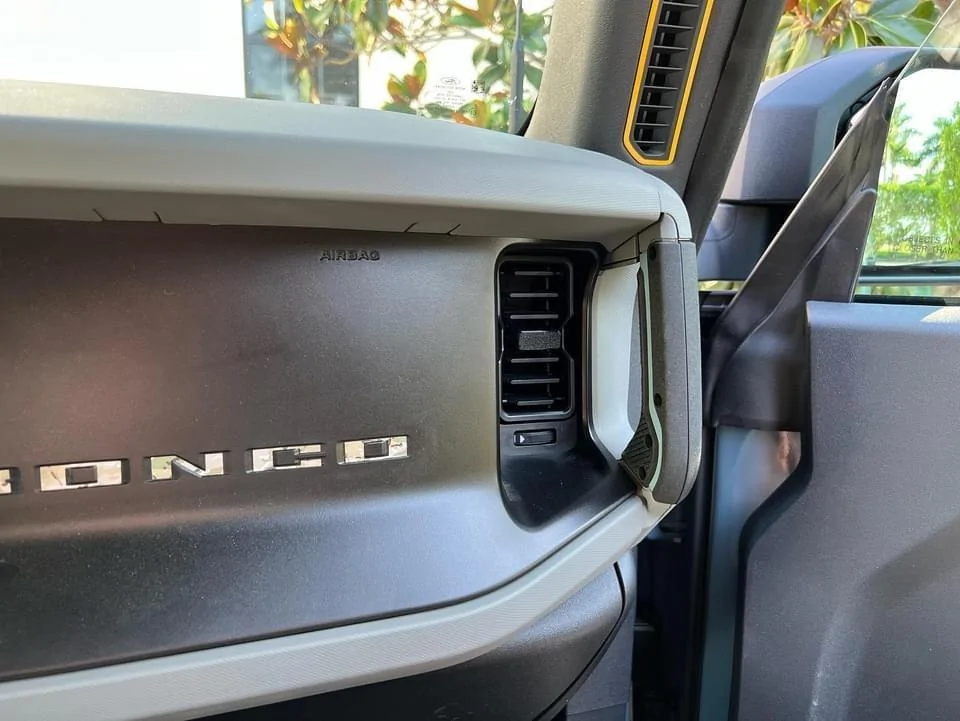 Ford Bronco Changing Interior Air Vents Tab Color? 1034DDF1-8BDF-4FBF-AC58-FC5C7F394F73