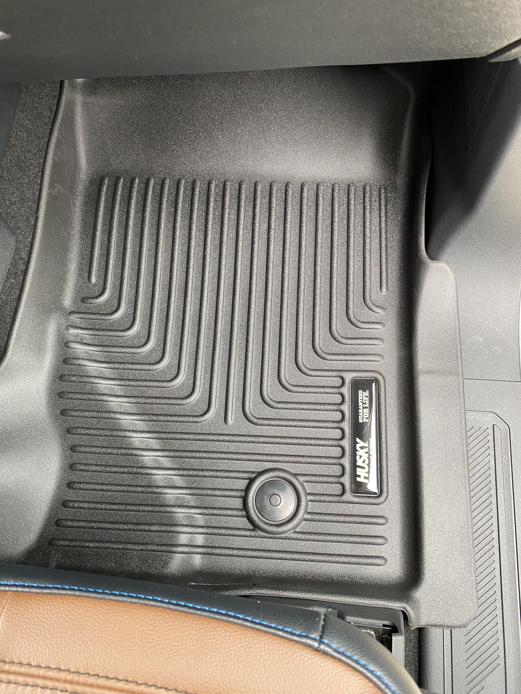 Ford Bronco Floor mat recommendations (with carpet interior)? 2EC8672B-0119-4C76-80A3-8E156E88C6E0