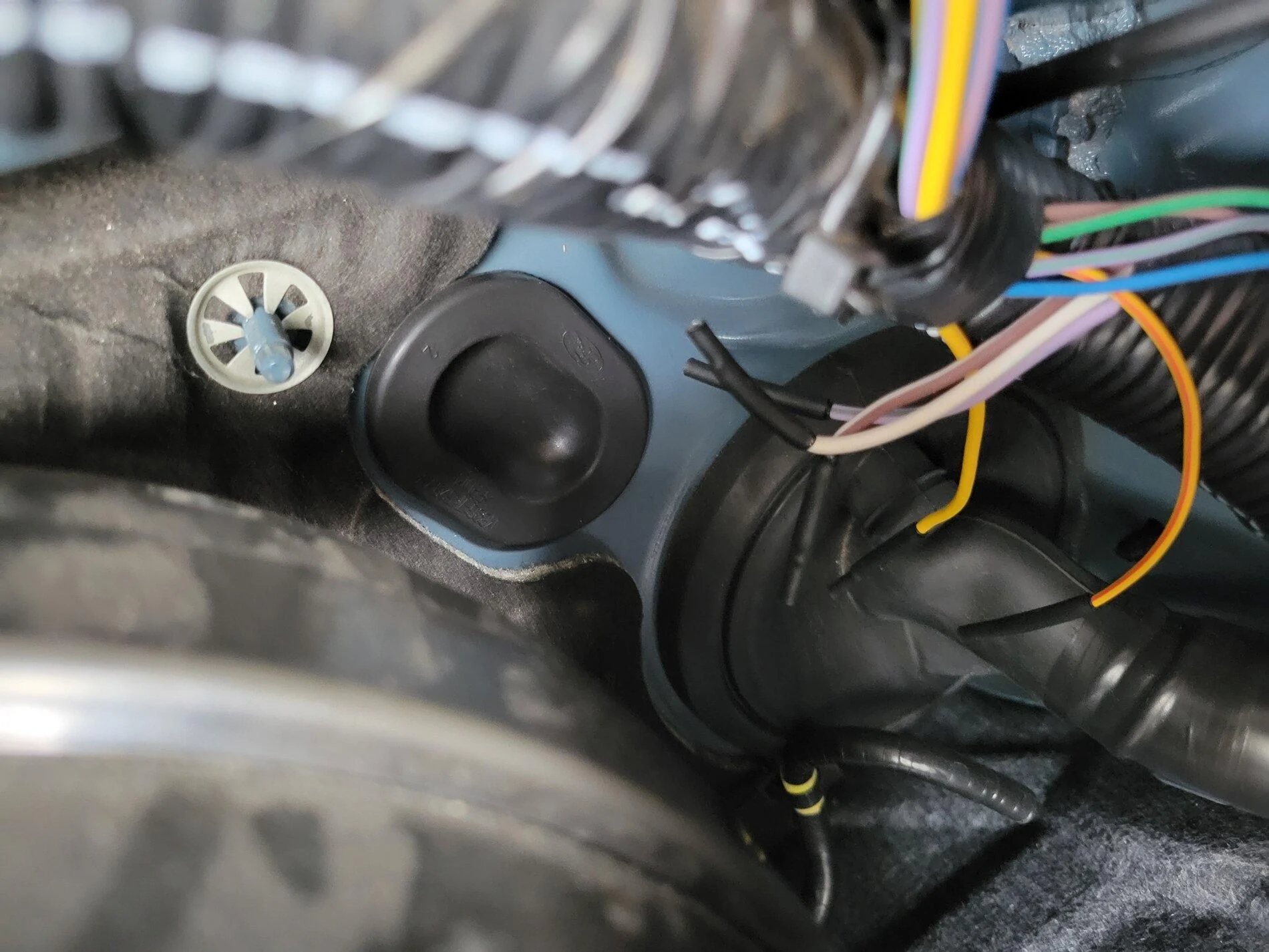 Ford Bronco Hissing sound when engine is turned on 20211111_093933
