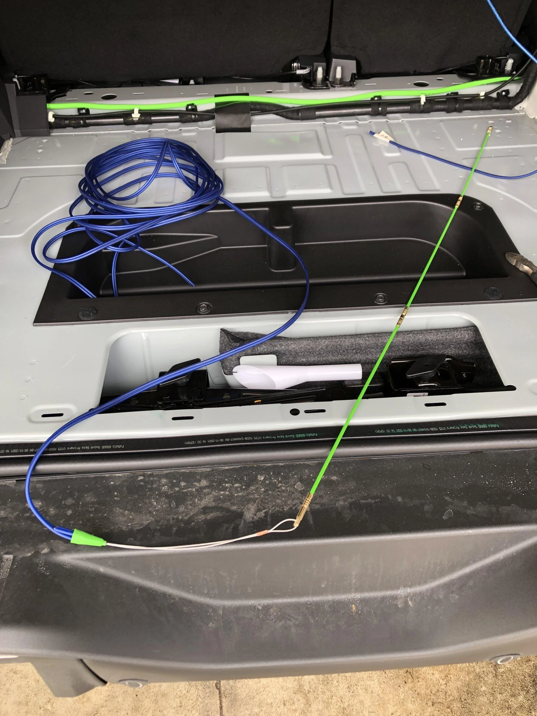Ford Bronco Complete Stereo Install - Amp, DSP, Speakers and Sub.  Lots of Pictures. wire puller