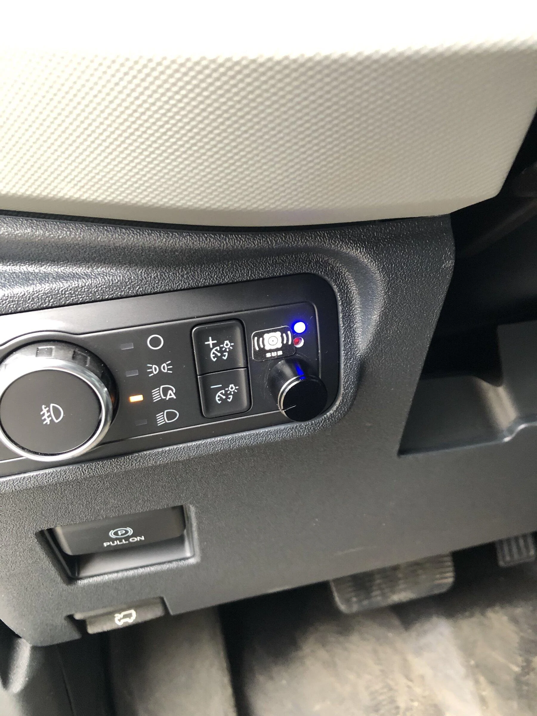 Ford Bronco Complete Stereo Install - Amp, DSP, Speakers and Sub.  Lots of Pictures. sub control