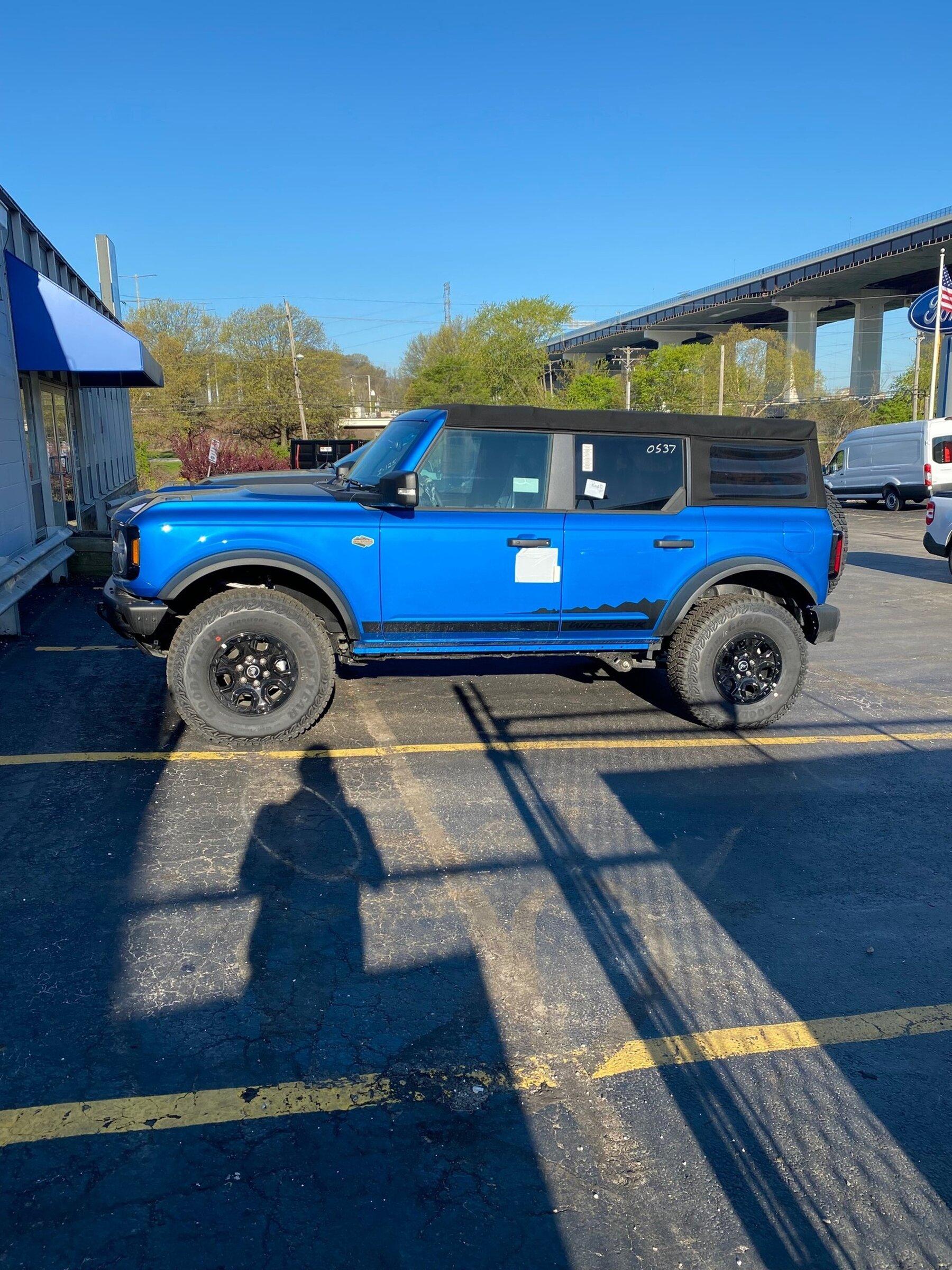 Ford Bronco 🛠 1/17/2022 Build week group Bronco1