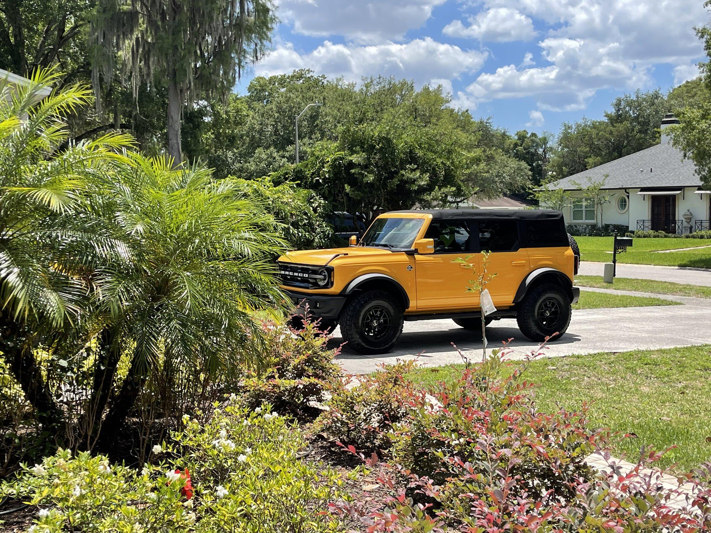 Ford Bronco Show us your installed wheel / tire upgrades here! (Pics) IMG-1543