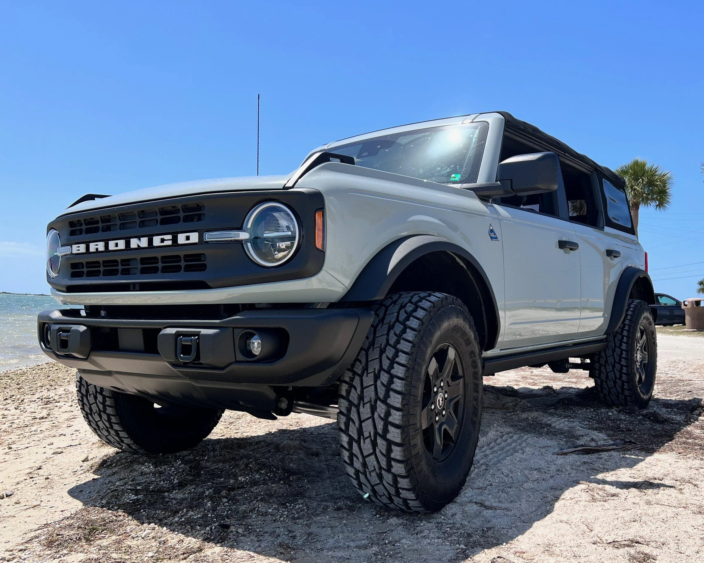 Ford Bronco Ultimate Black Diamond Non-Sasquatch pics thread IMG_0570