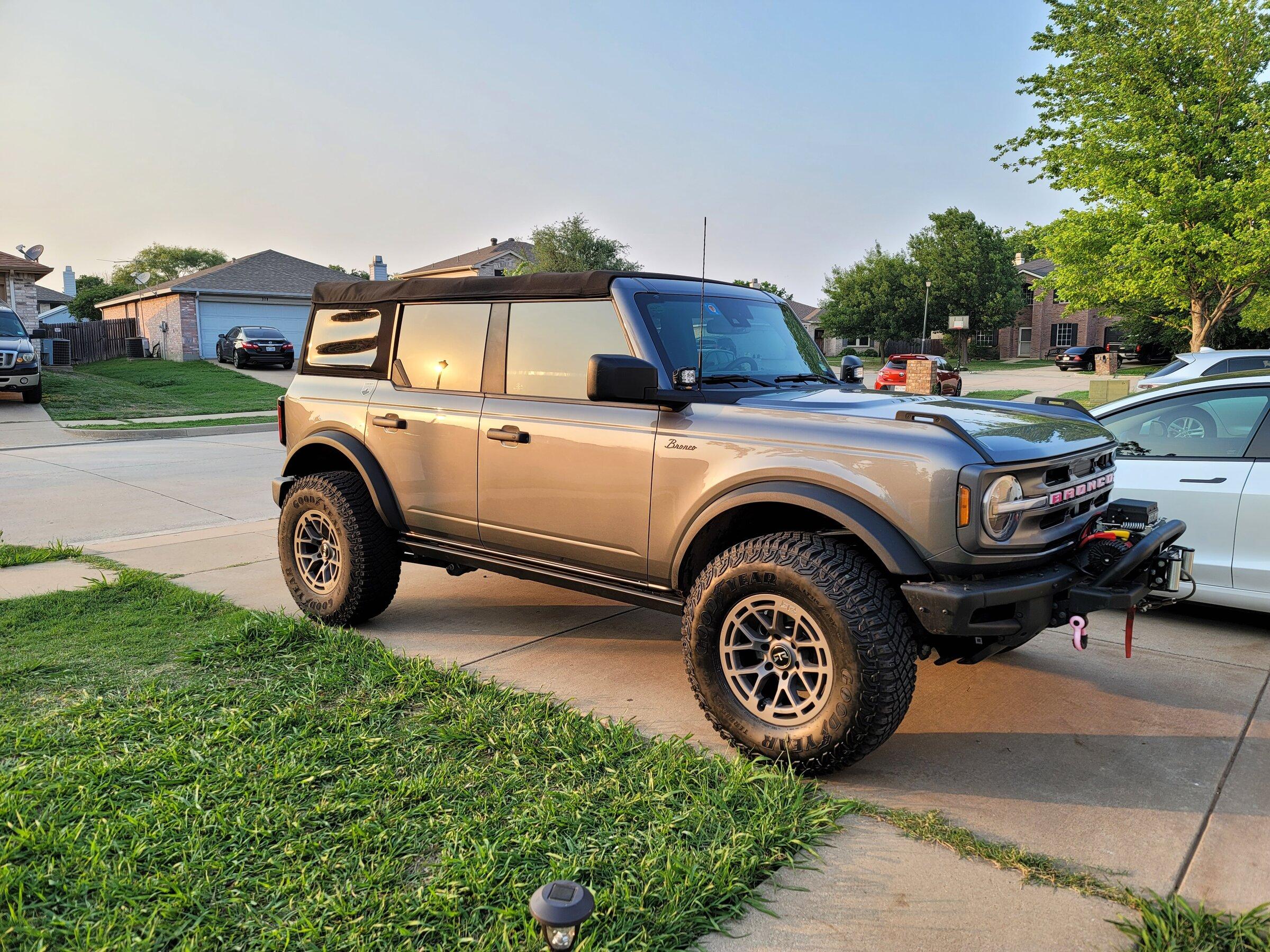 Ford Bronco Show us your installed wheel / tire upgrades here! (Pics) 20220509_192611