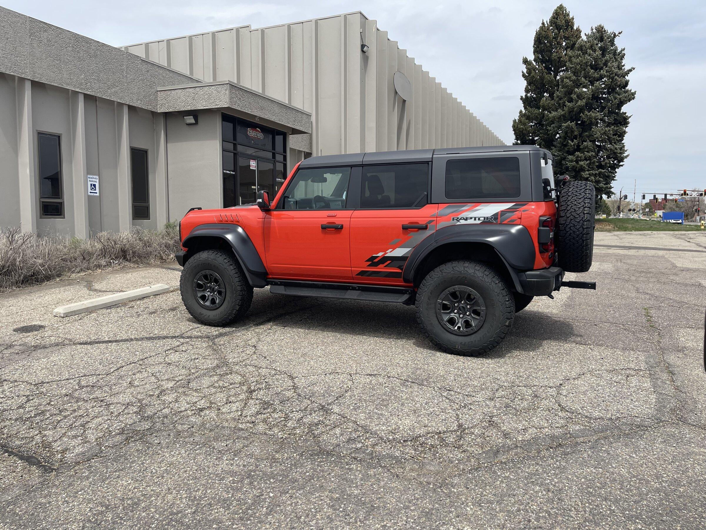 Code Orange Bronco Raptor Pictures Show How HUGE It Is | Page 4 ...