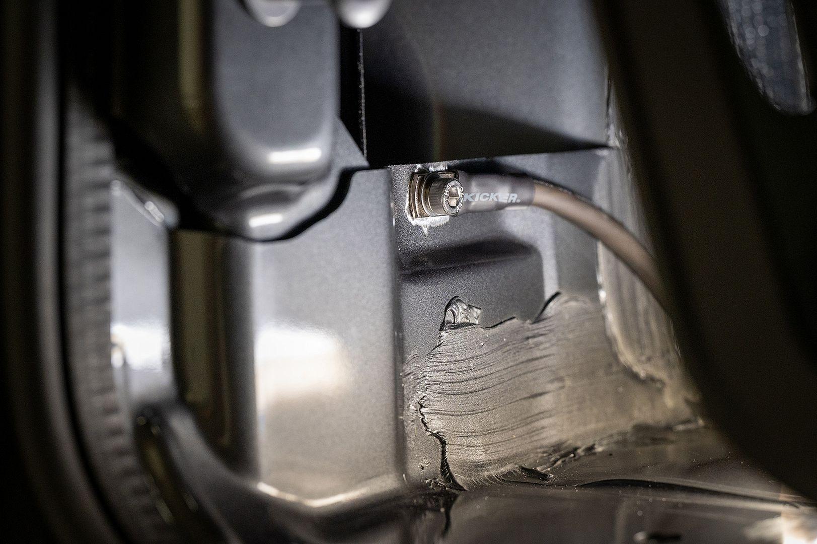 Ford Bronco High End Stereo Build Thread... NZ6_3556
