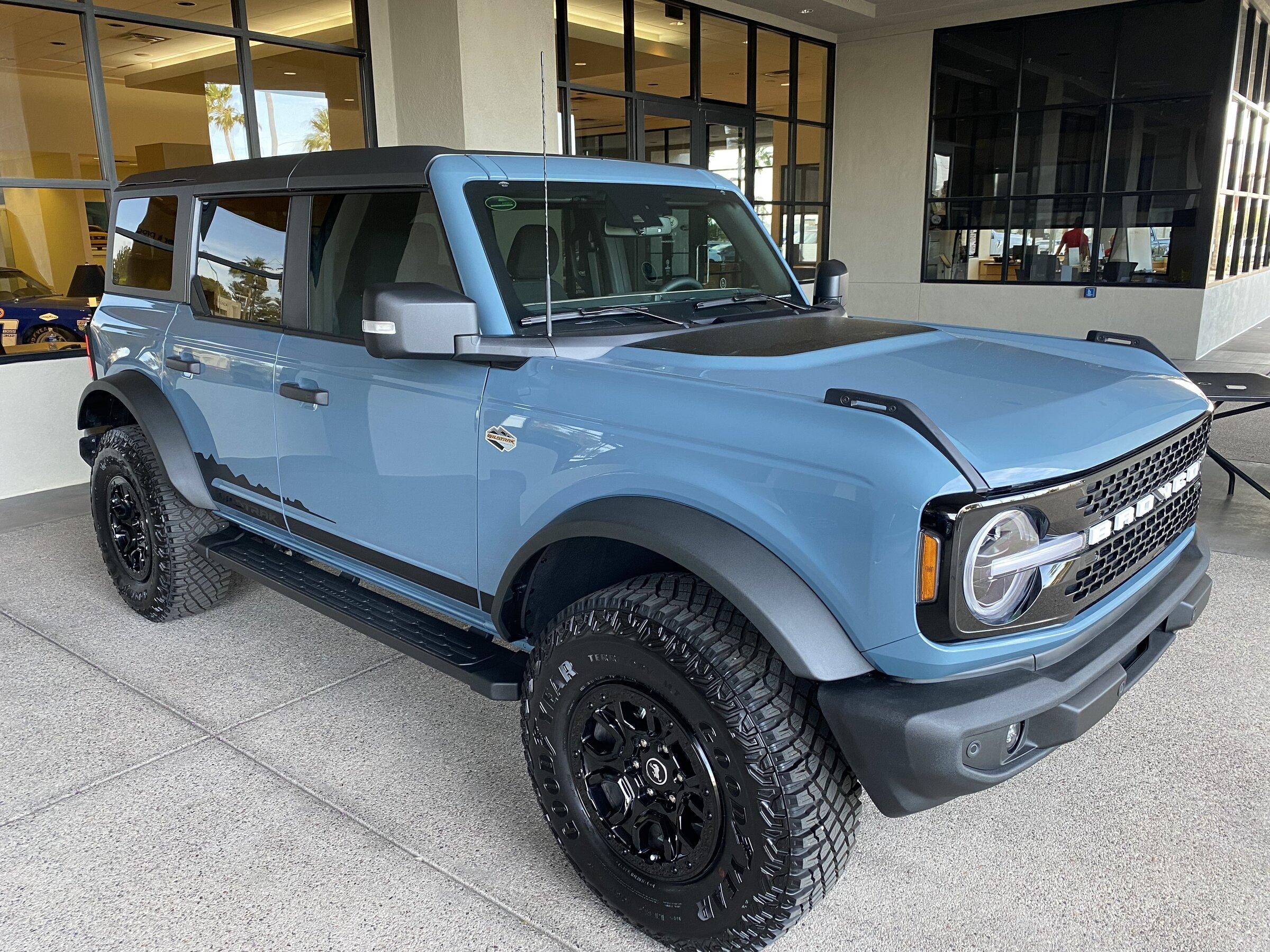 Ford Bronco Mud Mountain - Dirt Mountain (v3.0) ? BF0325E6-CDA9-4D96-AD54-90357CDAA3AA