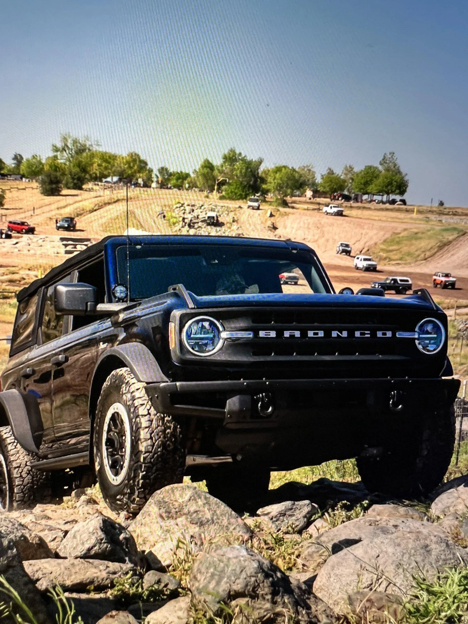 Ford Bronco RekGen mudflaps! D6M75+5gRny7+ylq9Ry%VA