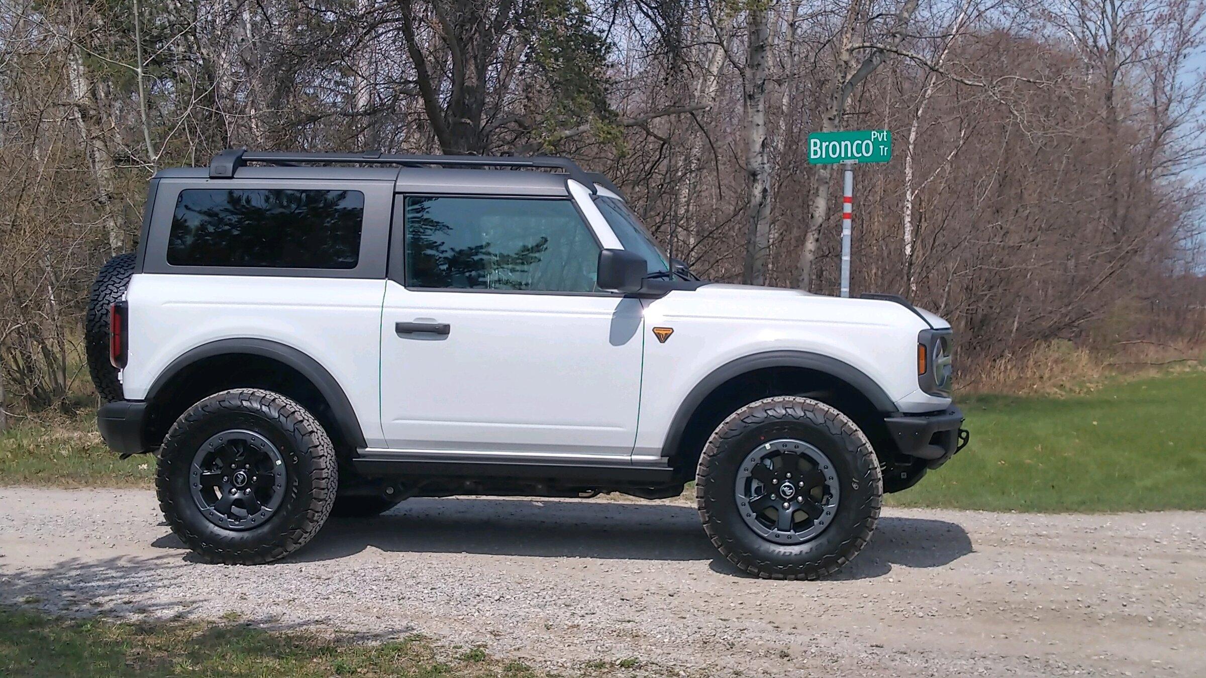 Ford Bronco Bronco trail F5C2BCAB-3FFD-47C1-97CB-4D286ABC33CC