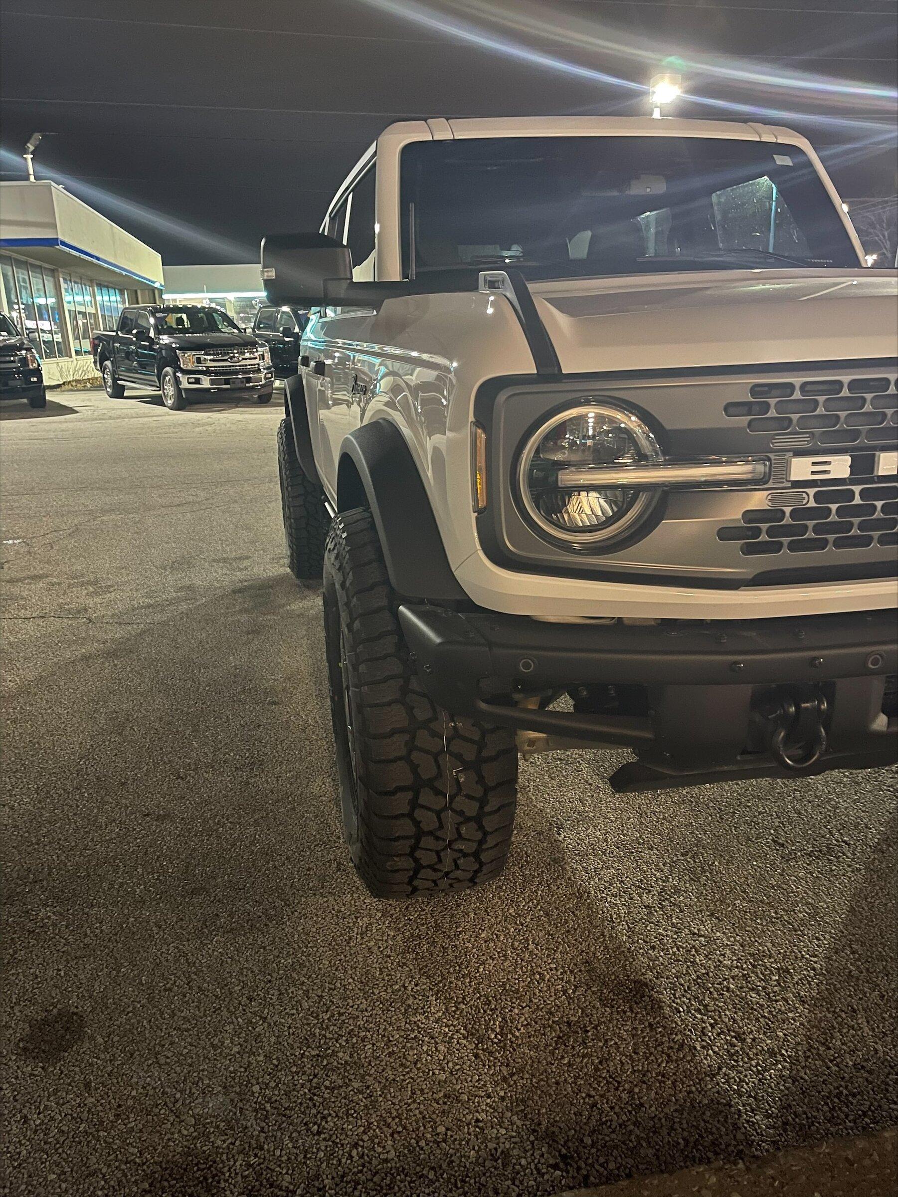 Ford Bronco Non SAS Badlands 1 inch level bettys354