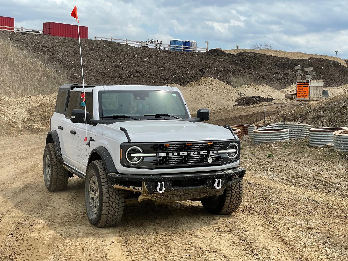 Ford Bronco Non SAS Badlands 1 inch level front shot