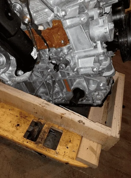 Ford Bronco 2.7L CAST IRON BLOCK - WHY? 1652386929418