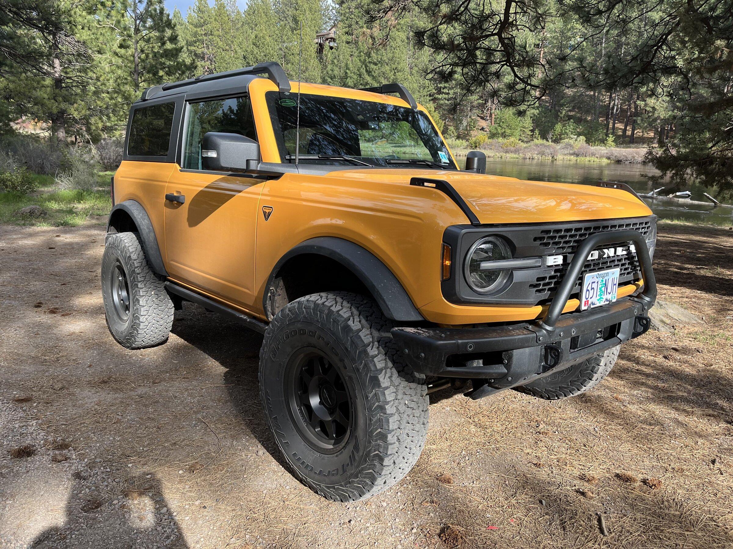 Ford Bronco 2-Door CO Badlands (non Squatch) - Maxlider Bros 4" lift, 37" BFG KO2, Method 701 IMG_0205