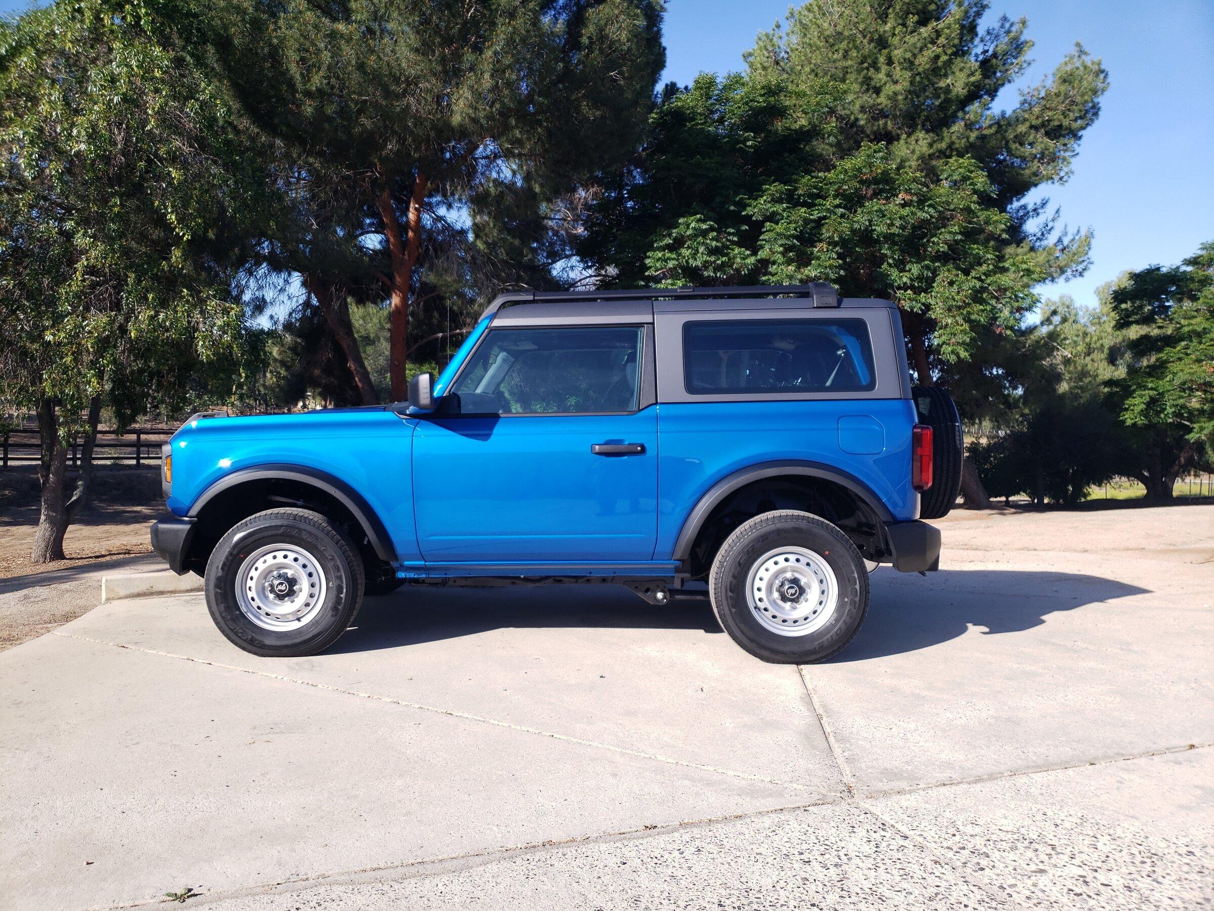 Ford Bronco Putting 35s on BRWAR3.Blue.Before