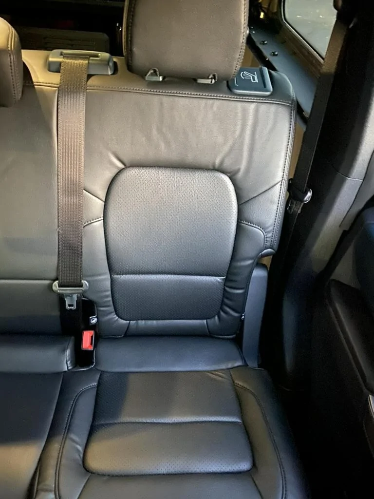Ford Bronco Katzkin Leather Covers w/ Cooled & Heated Seats install 3A4A17E2-663B-4936-B856-3D1890FD48A3_1_105_c