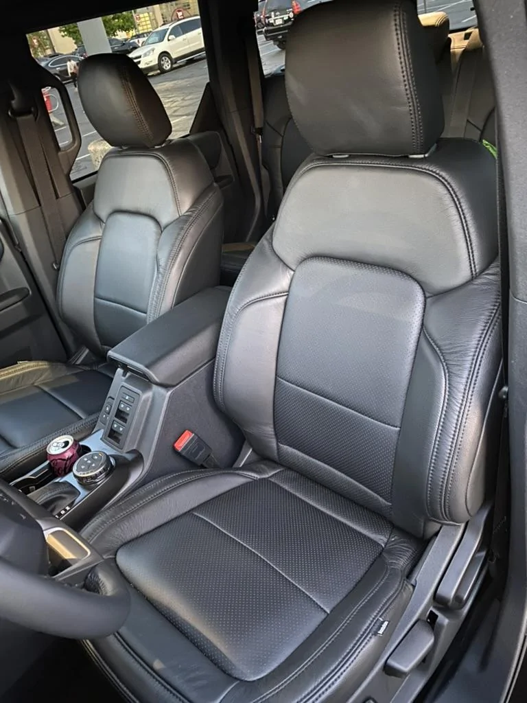 Ford Bronco Katzkin Leather Covers w/ Cooled & Heated Seats install 660B0496-1EBE-42A4-A14F-92EDD5D986D9_1_105_c
