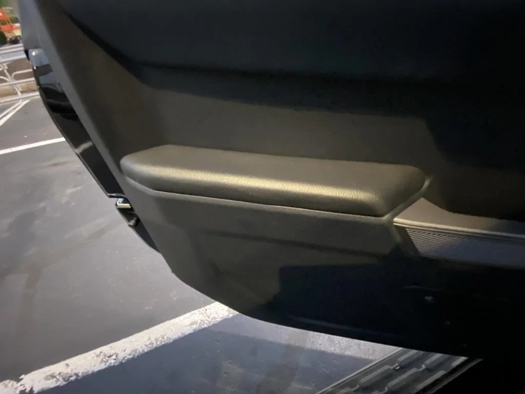 Ford Bronco Katzkin Leather Covers w/ Cooled & Heated Seats install 075420CF-0B4A-46D2-922D-1BB66B85F807_1_105_c