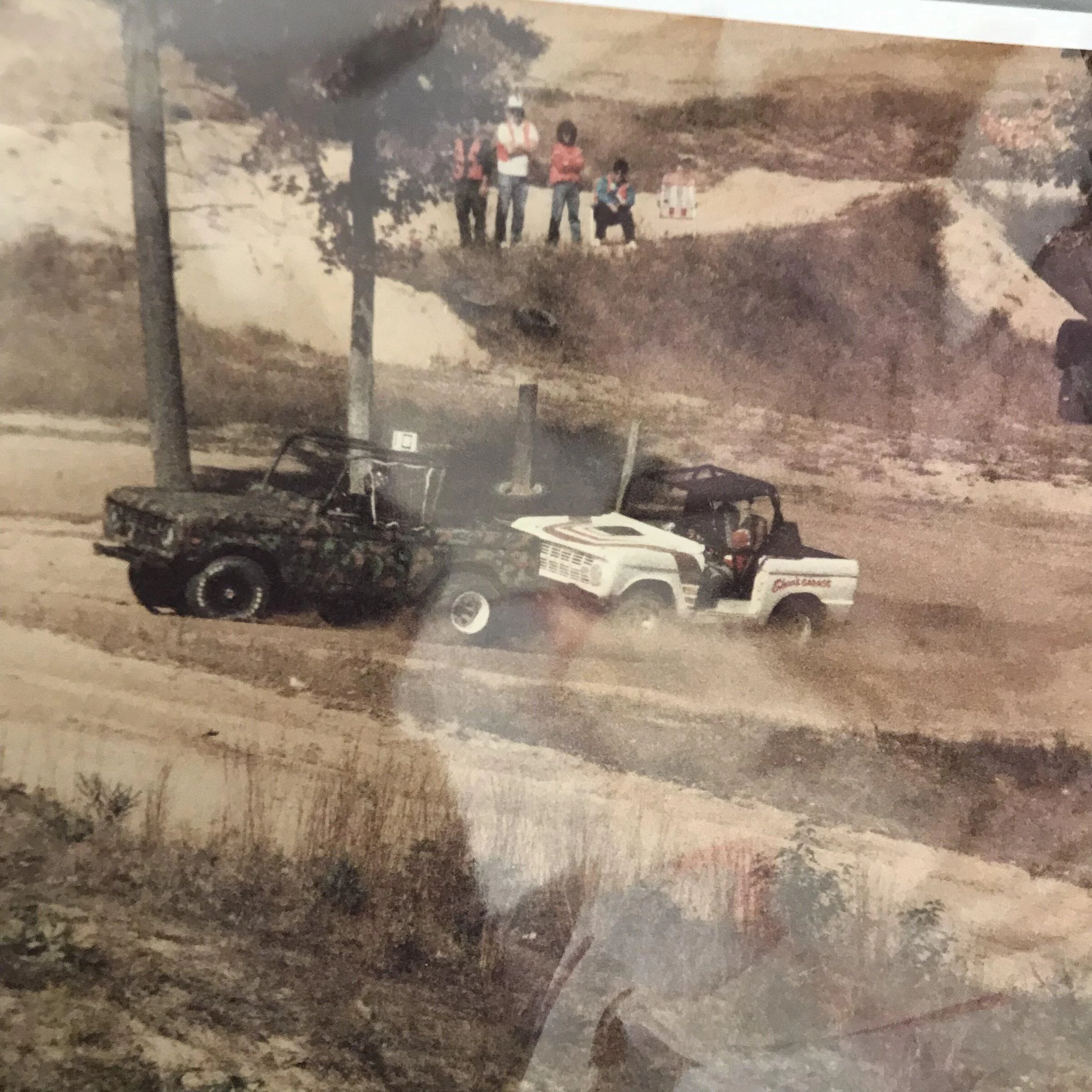 Ford Bronco A look back at off-road racing history 8446EE96-065D-4212-8D06-577579D63771
