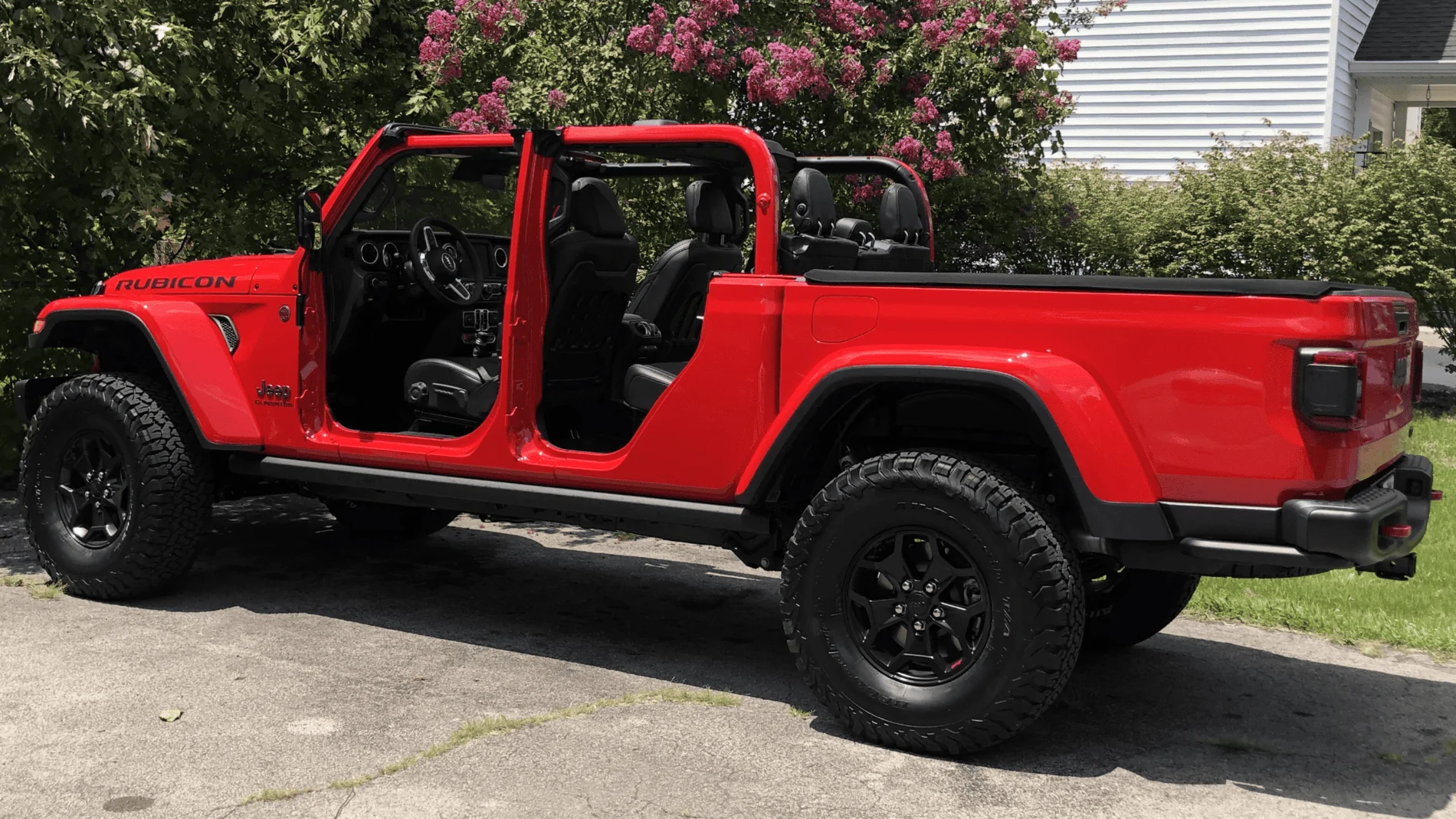 Ford Bronco Bronco vs. Wrangler: Who cares? AED2E7A2-A42A-46AE-9332-7537752A291B