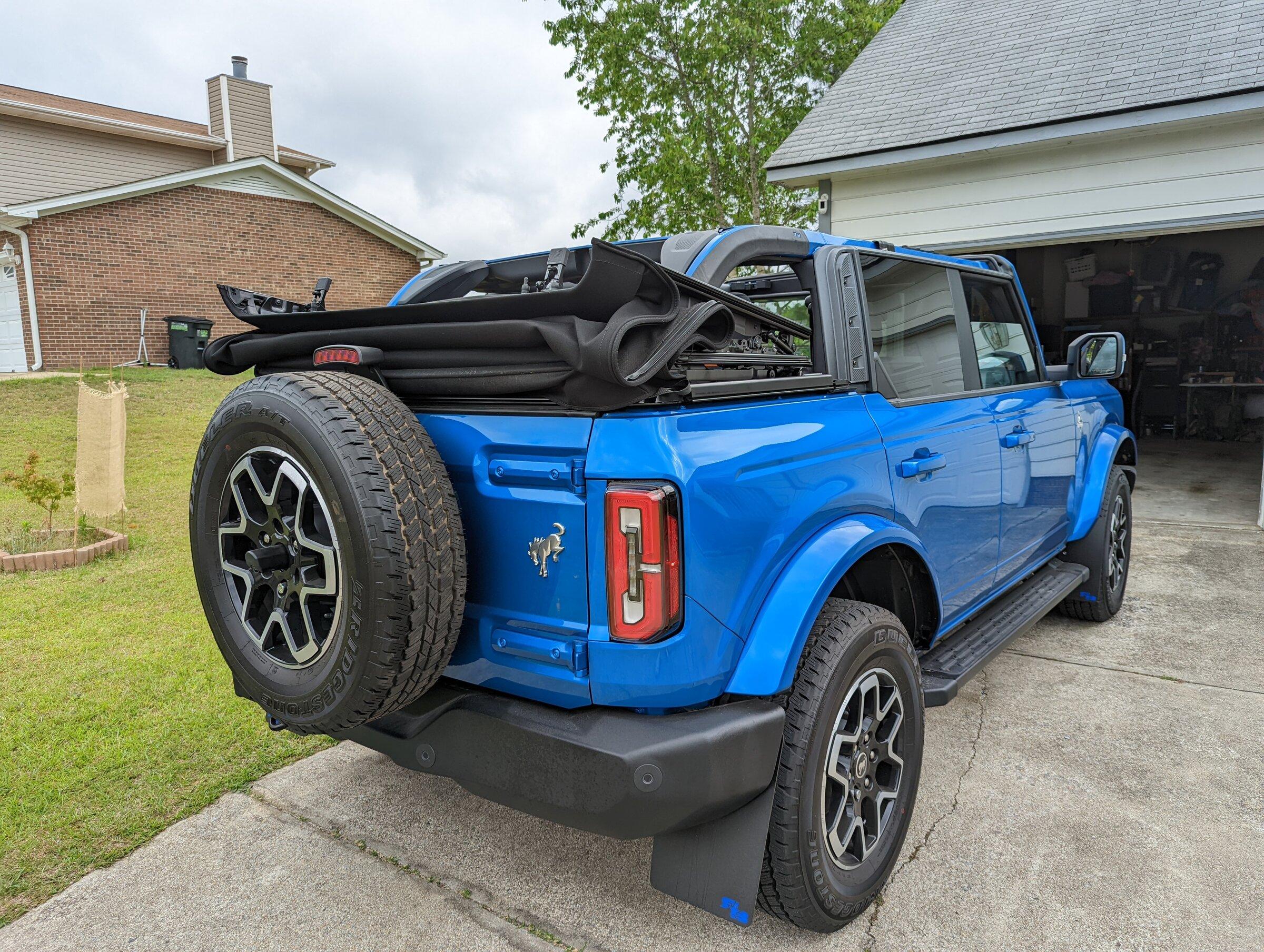 Ford Bronco Jazer's Blu Pony PXL_20220513_190053644
