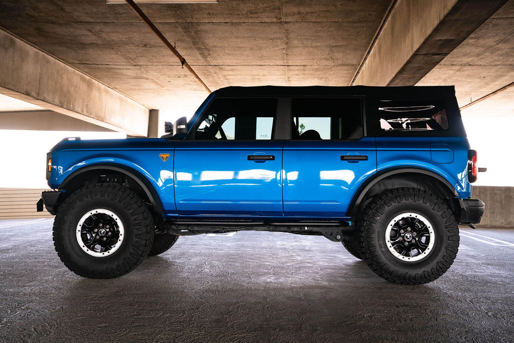 Ford Bronco DV8 Offroad | OE Plus Series Side Steps Whoa
