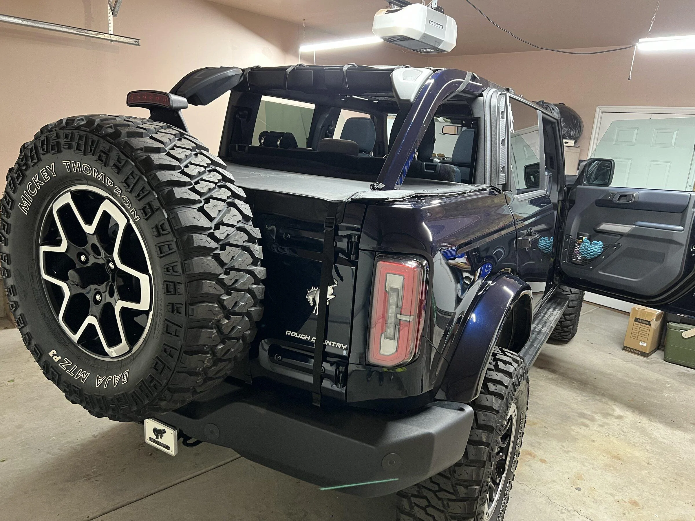 Ford Bronco Soft top off rear cover installed 6AAD6215-946A-40E8-ABE2-2F719B185619